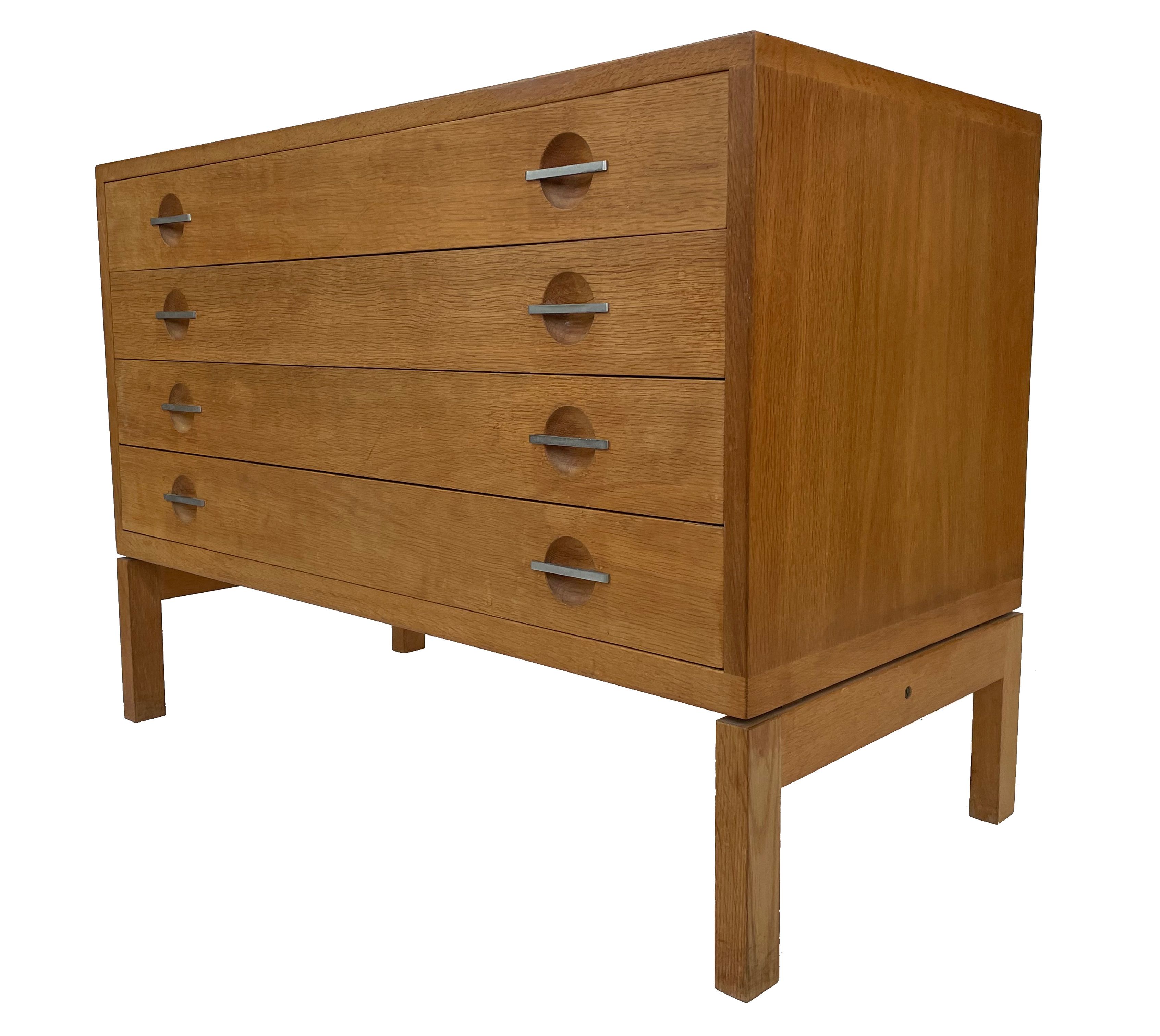 Hans J Wegner oak chest of drawers for RY Møbler, Denmark 60