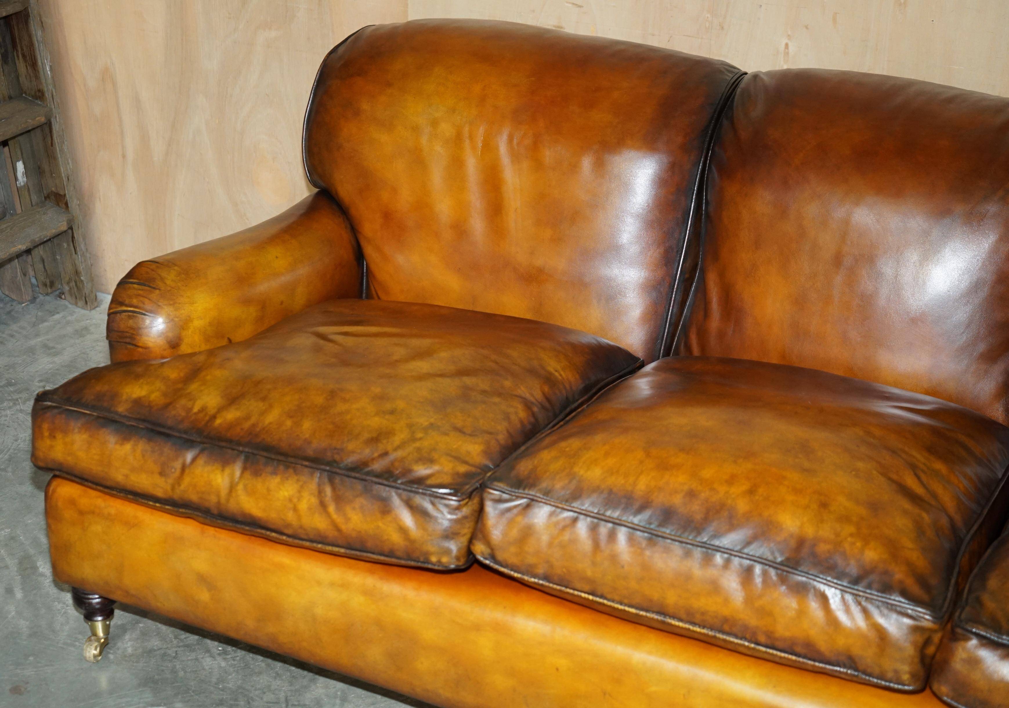 Restored leather Howard & Son canapé style, 204 cm