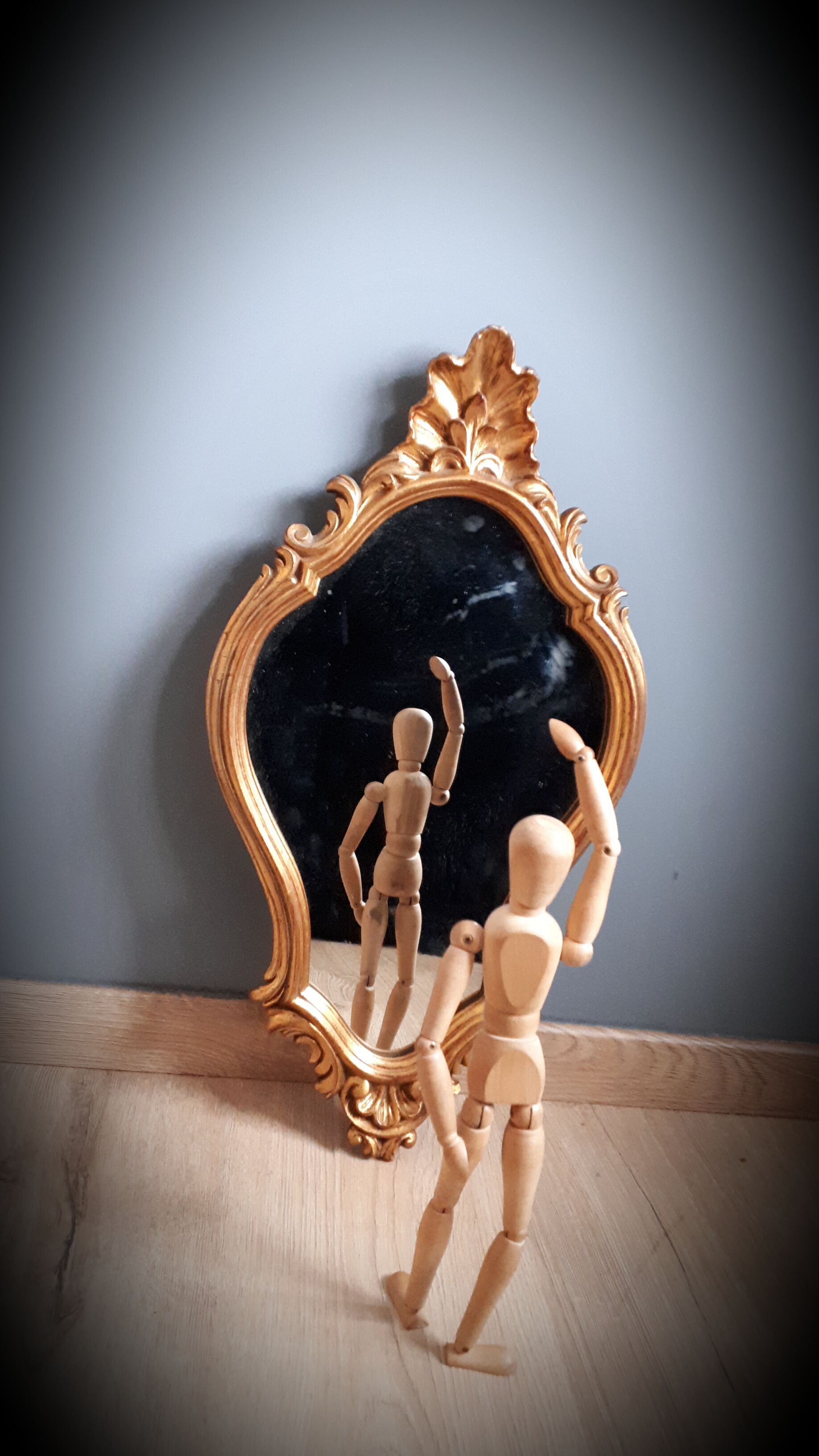 Baroque golden mirror