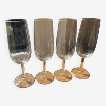 4 flûtes verres à pied vin/champagne