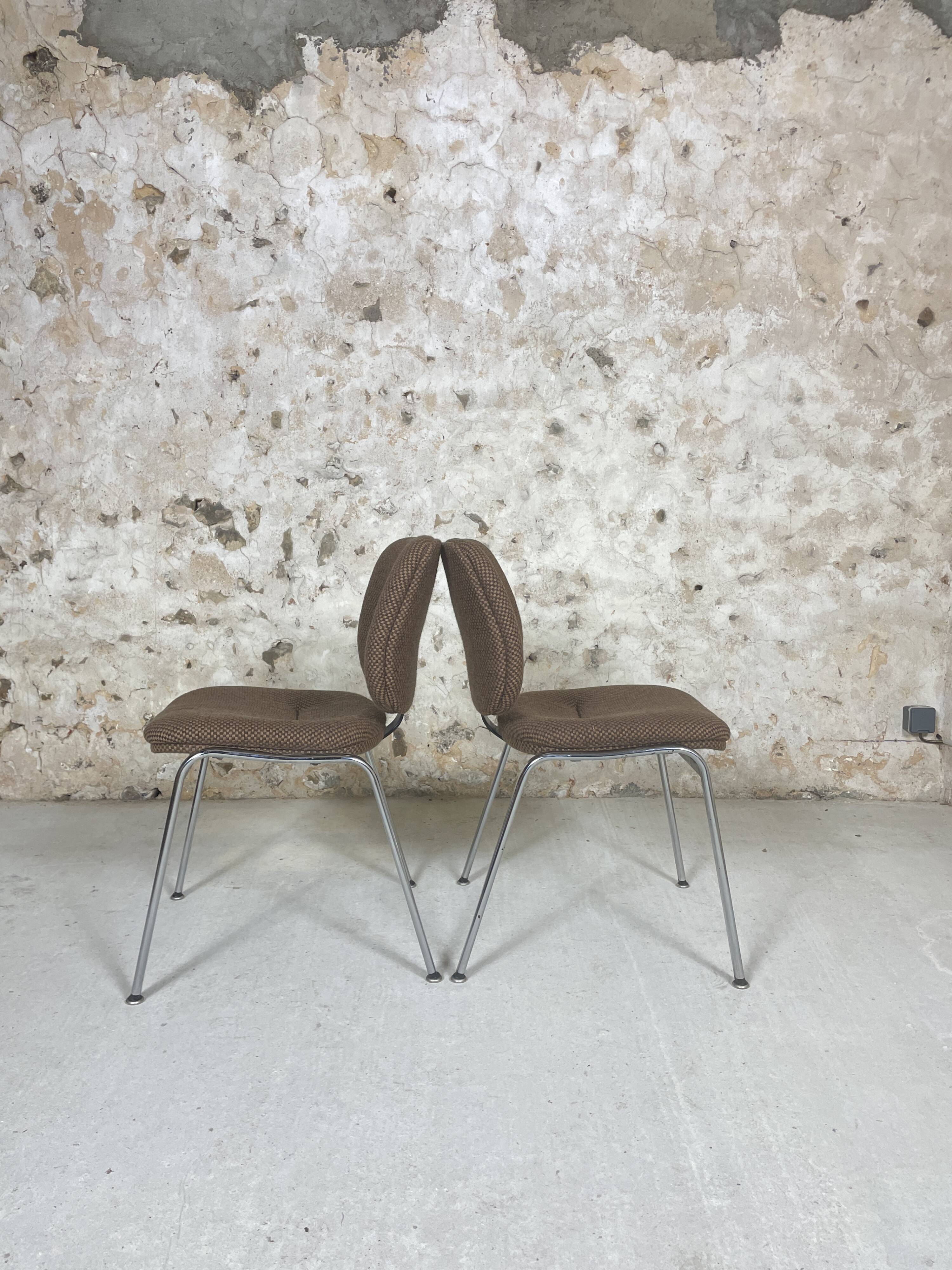 Conference chairs 70