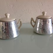 Sugar and milk pot in cermal and metal vintage 60s-70s