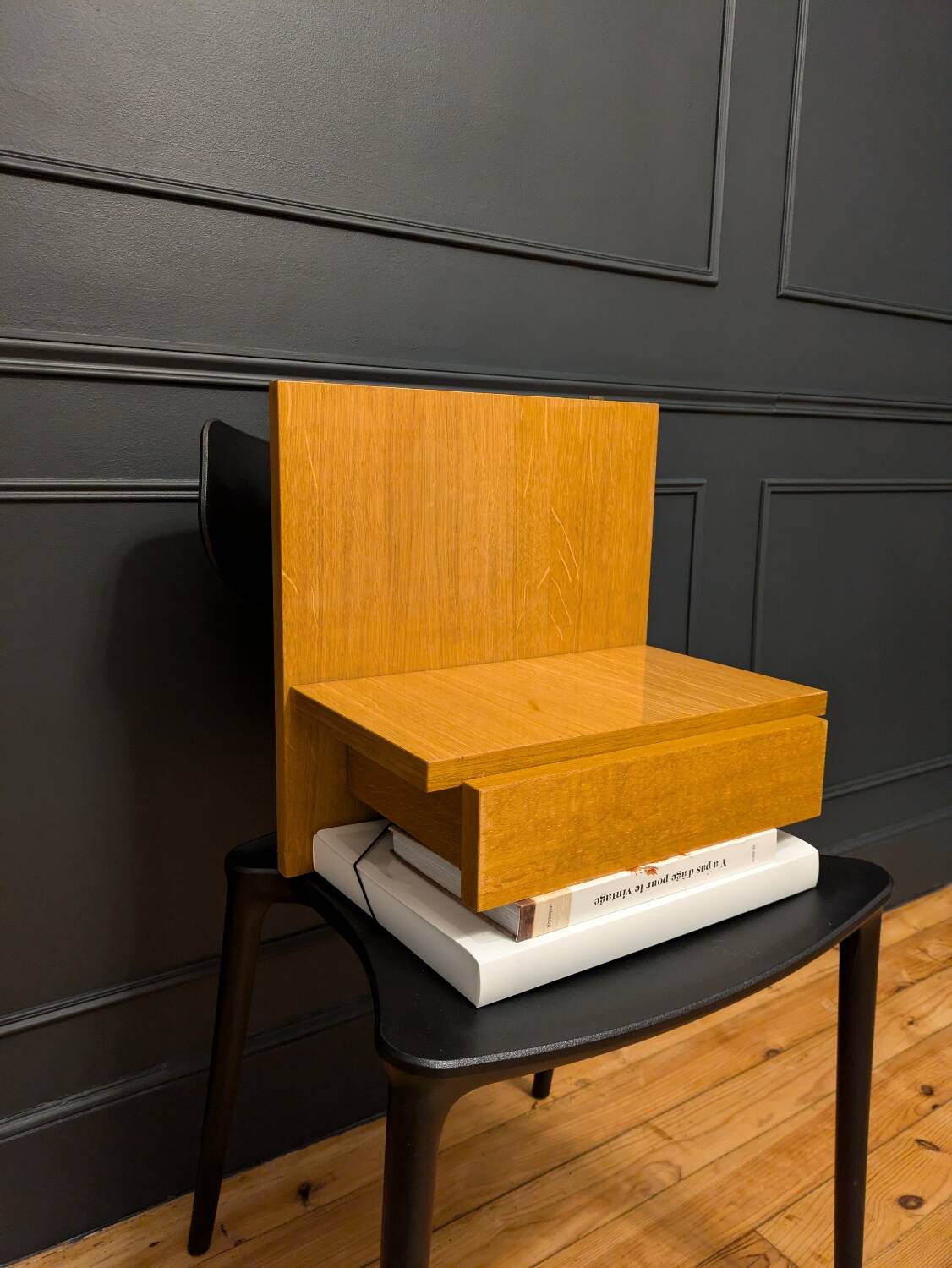 Vintage wall-mounted bedside table 50'60'