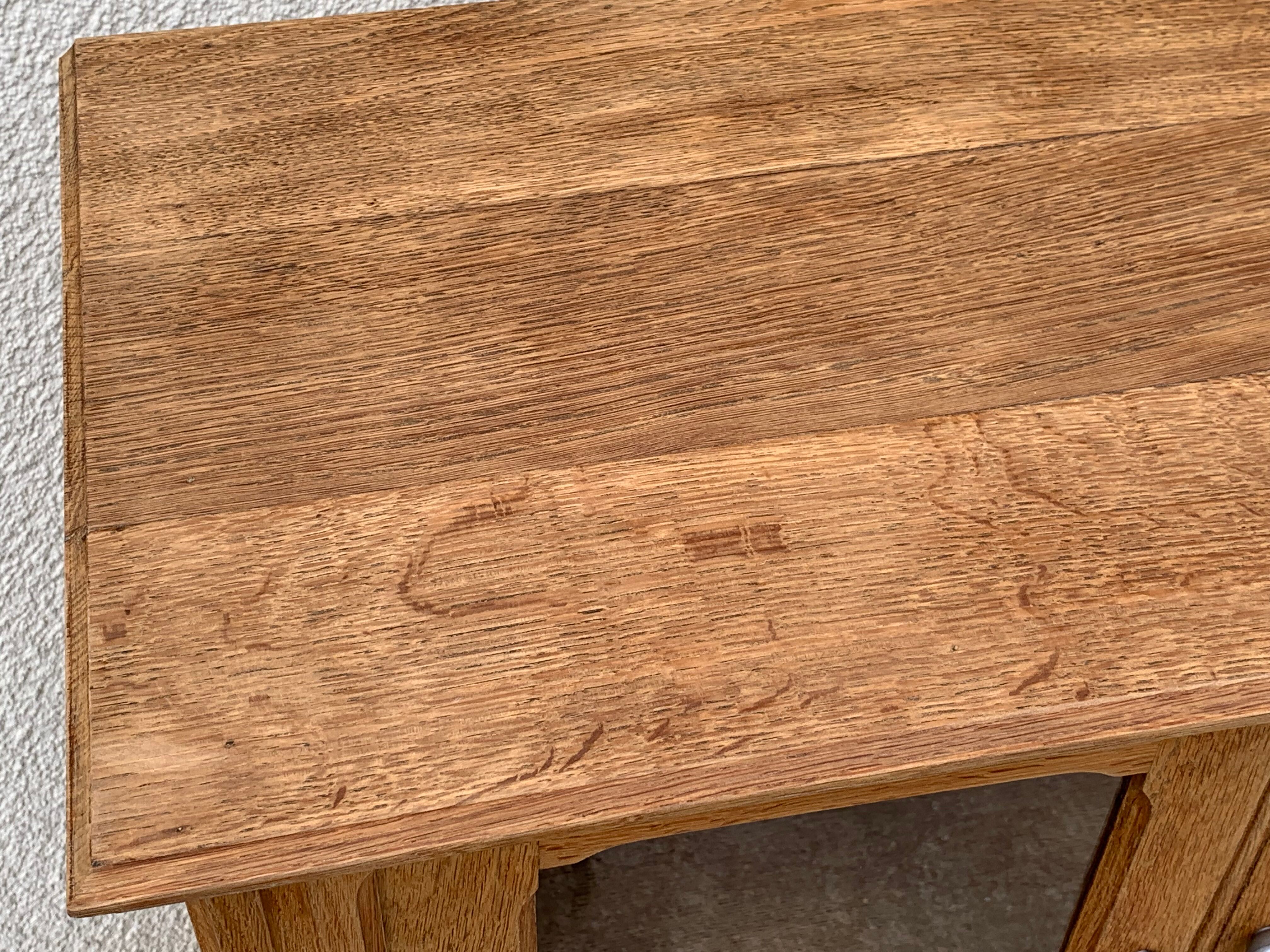 Buffet parisien vitré 1920 bois brut massif