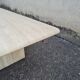 Table basse en travertin