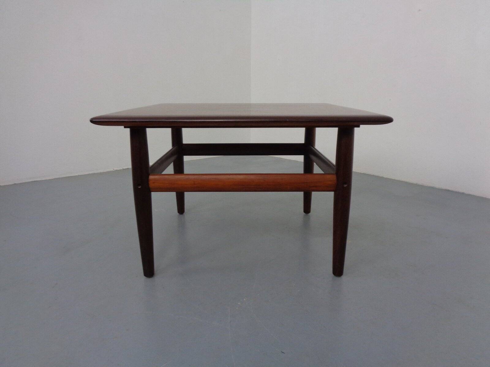 Rosewood coffee table by Grete Jalk for Glostrup, Denmark, 1960s.