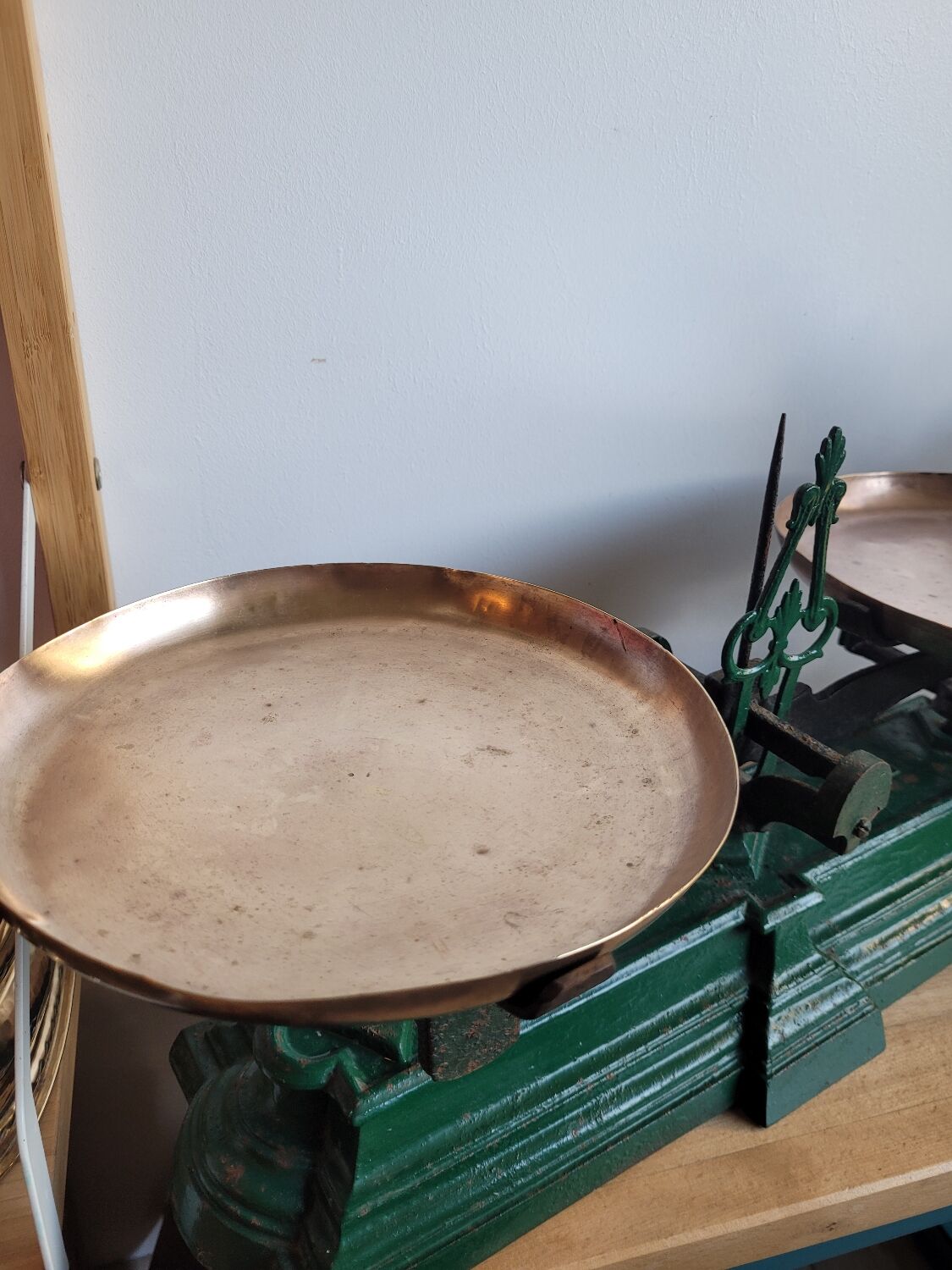 Cast iron scales and copper trays
