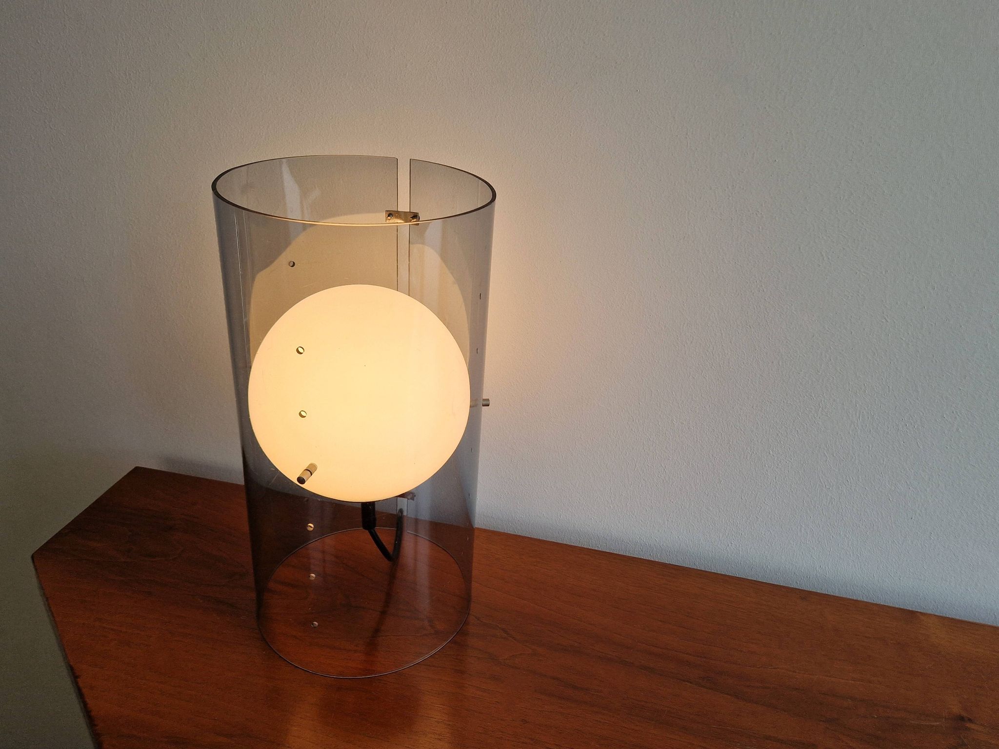 Model D-2045 Cylindrical table lamp with globe for Raak Amsterdam, The Netherlands 1960's