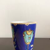 Hand-painted ceramic Fragonard vase