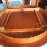 Vintage round extendable table