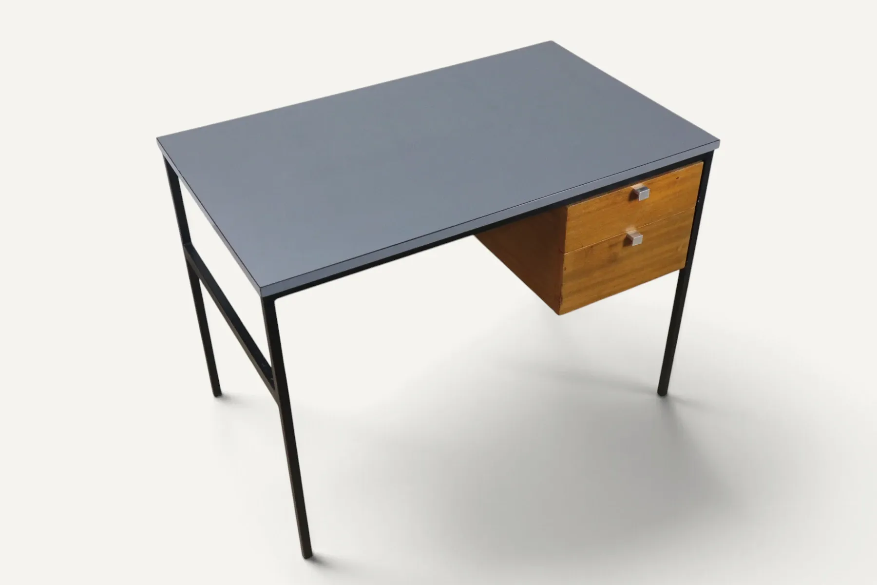 Desk CM217 by Pierre Paulin for Thonet – 1960s