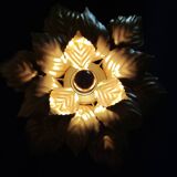Golden leaf wall lamp