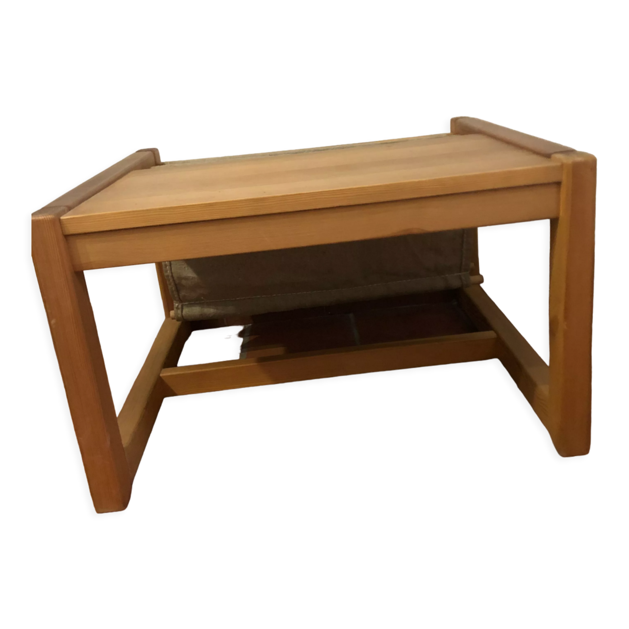 Coffee table pine magazine holder