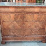 Old 4 drawer chest of drawers with marble top