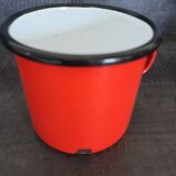 6 cups of enamelled sheet metal