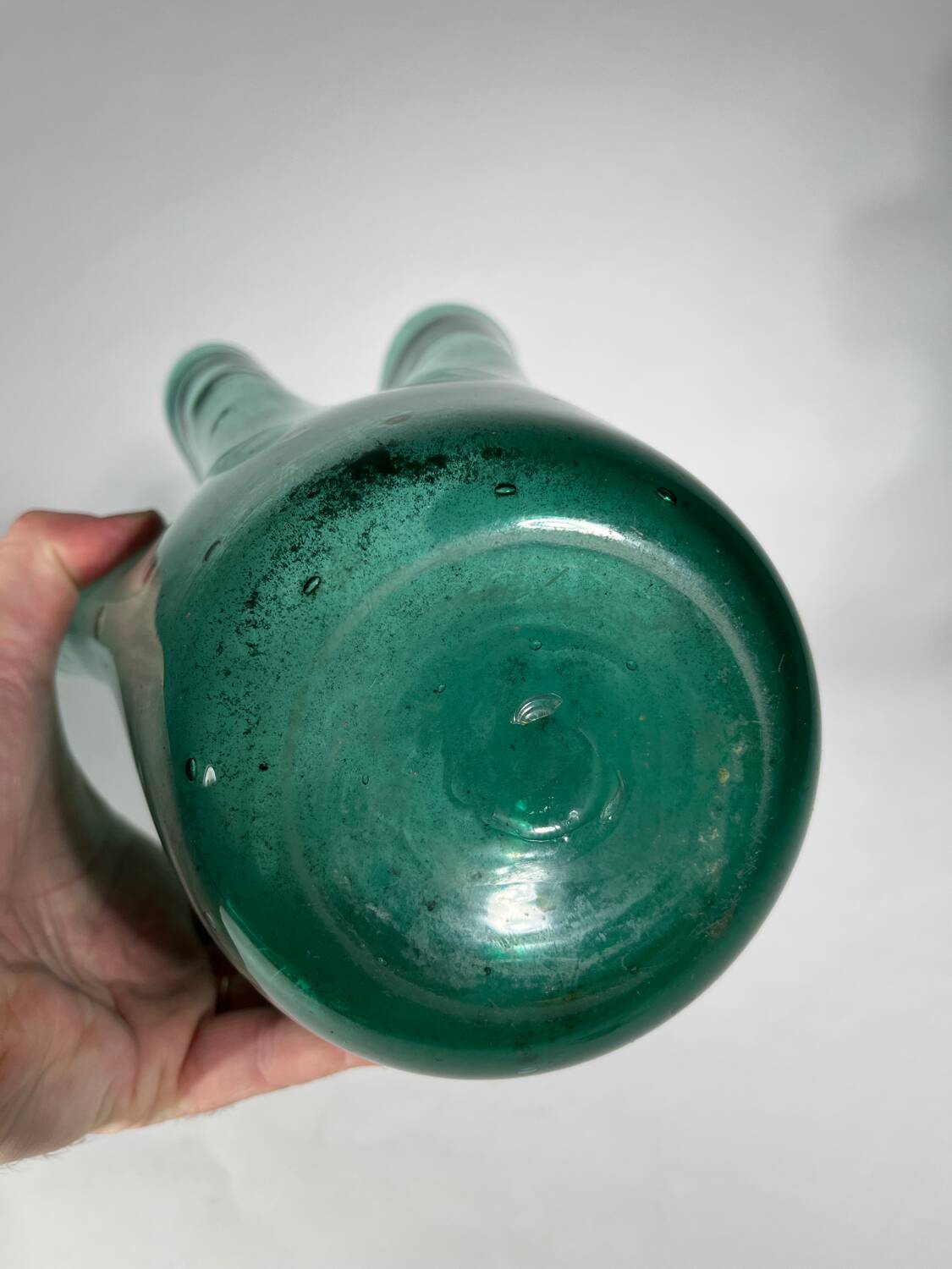 Italian Empoli Murano glass handkerchief vase?