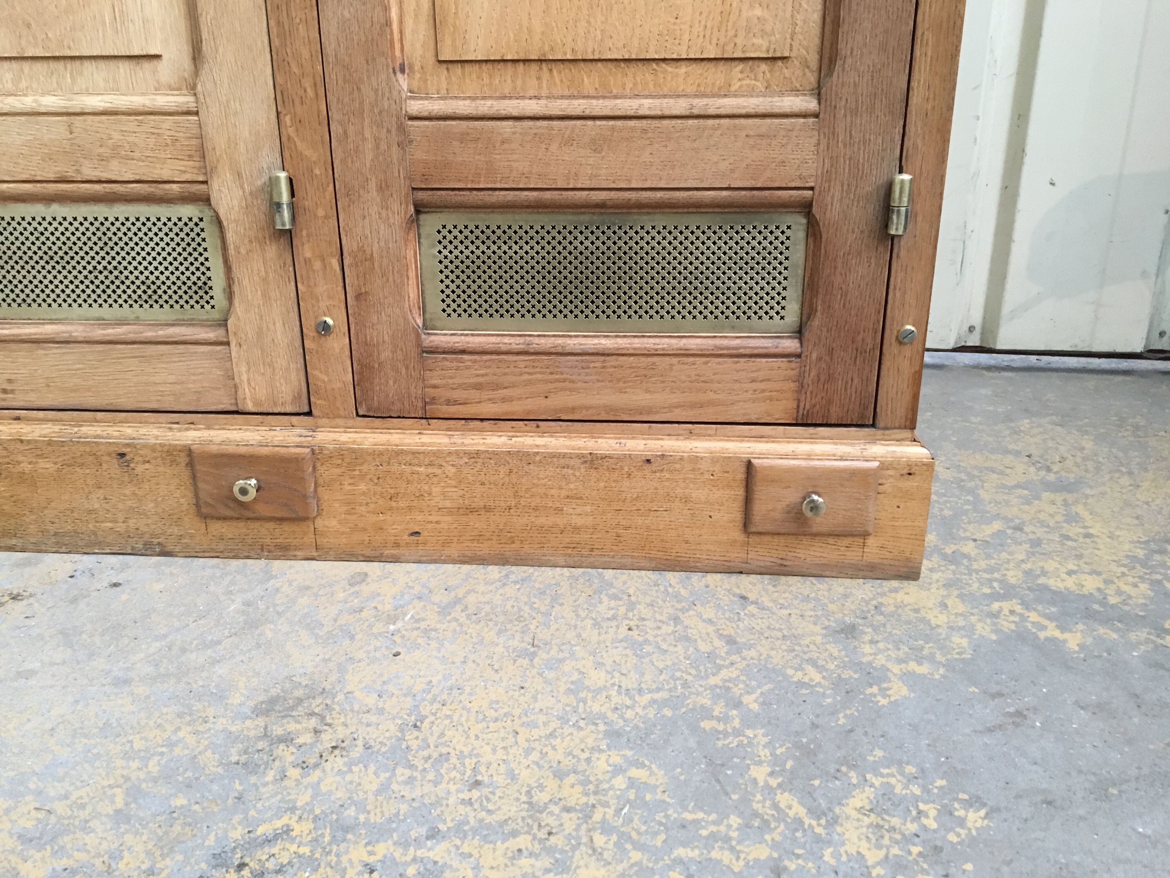 Former Bank of France 2 oak cabinet