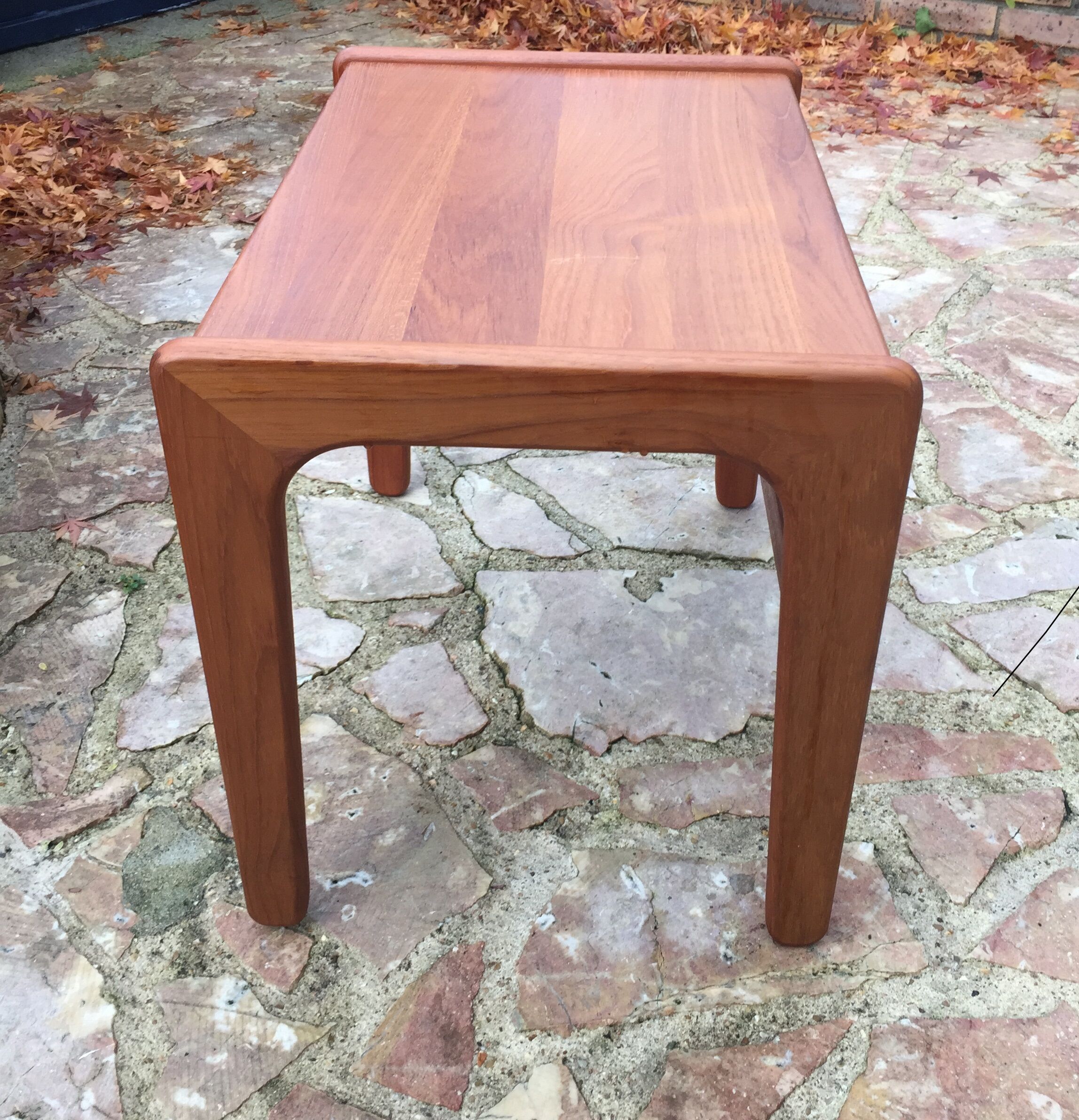 Scandinavian table