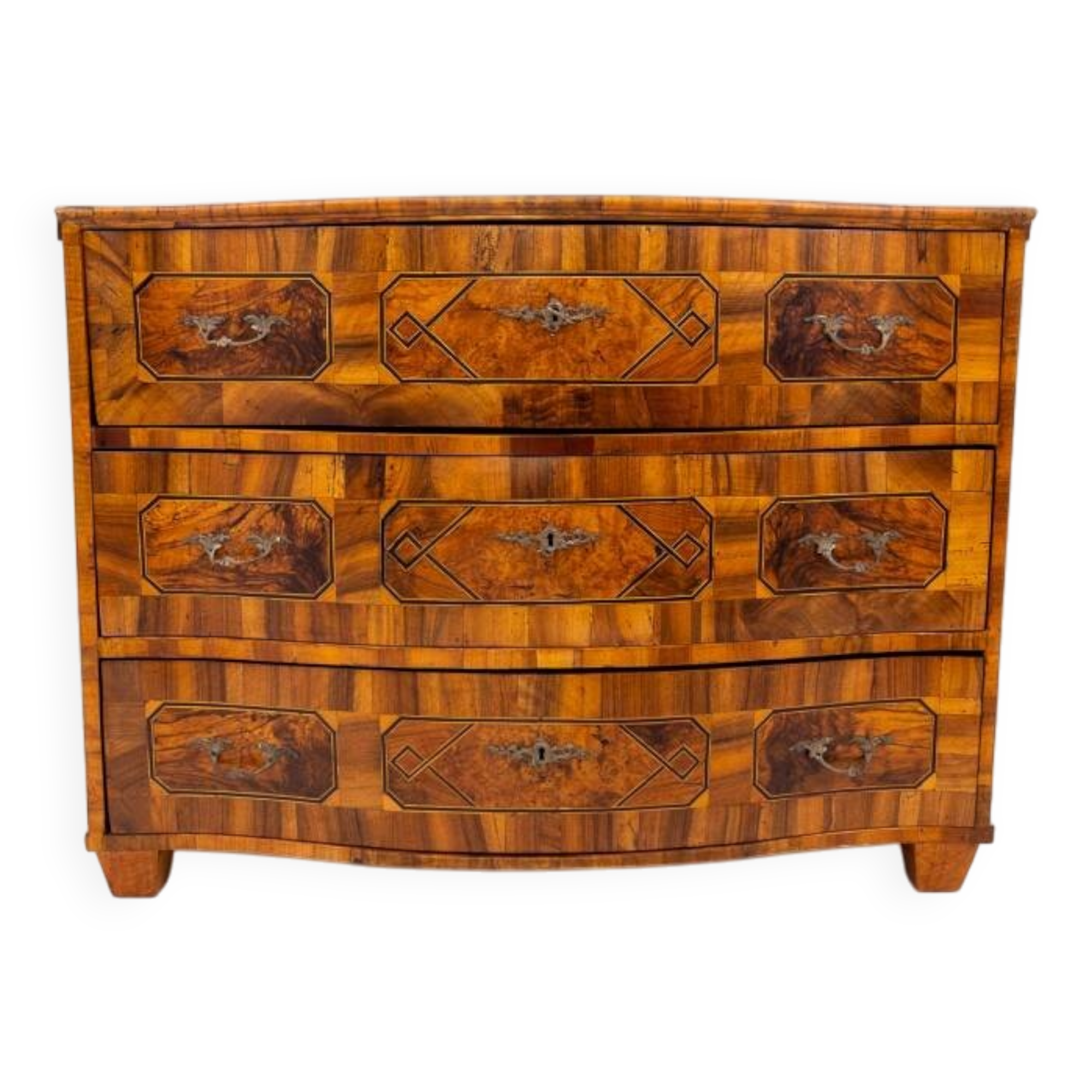 Commode baroque vers 1810.