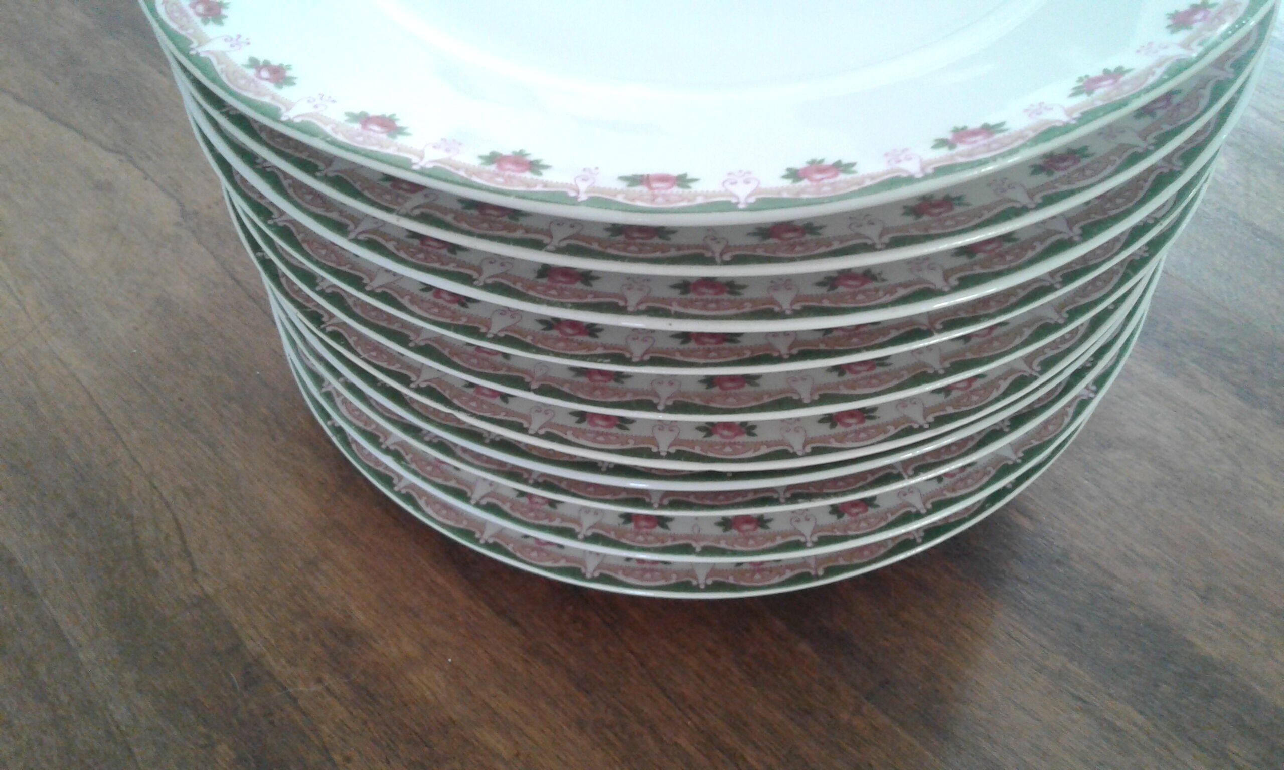 10 Limoges porcelain flat plates