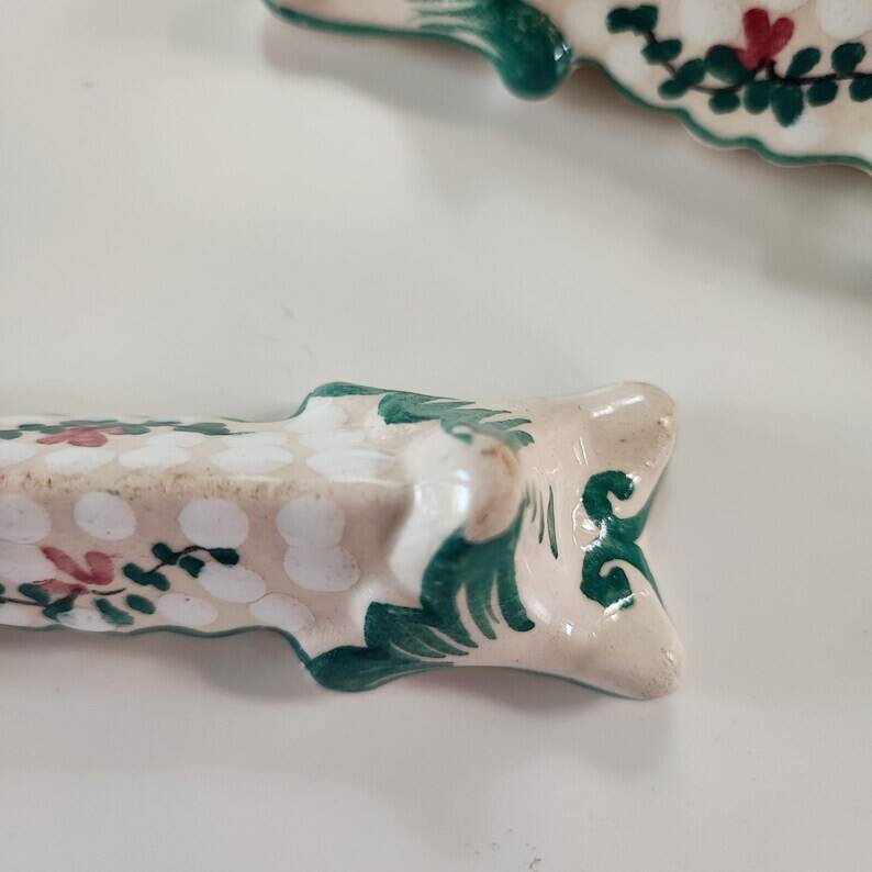 Set of 12 vintage knife rests in earthenware signed forah