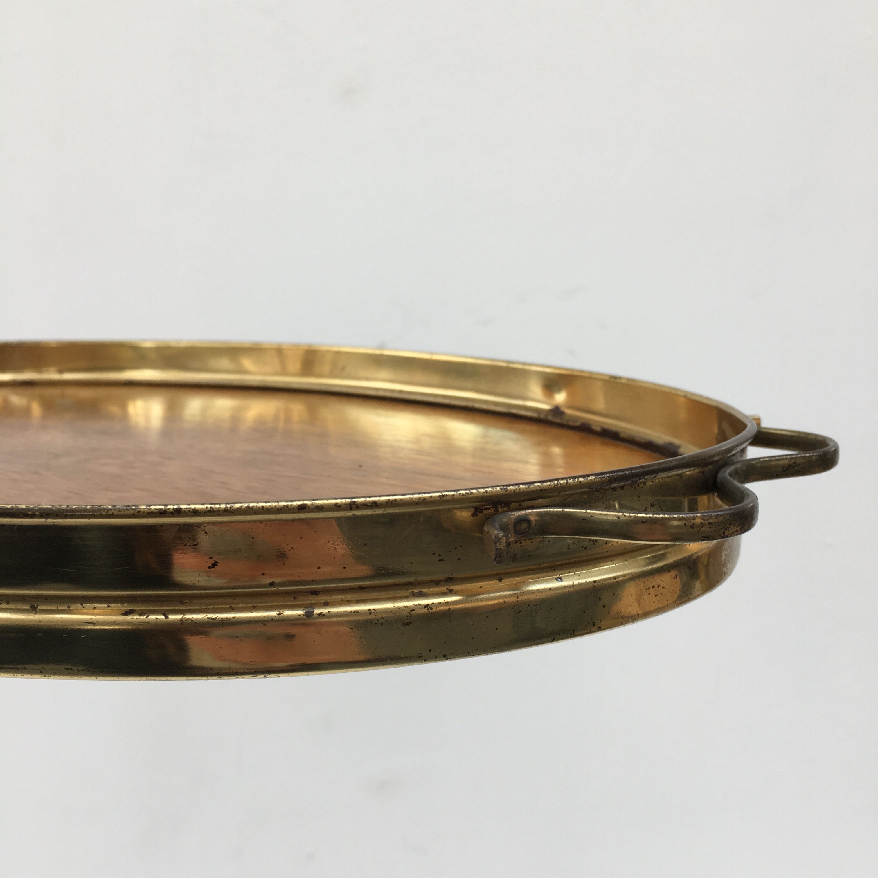 Presentation tray in wood and brass