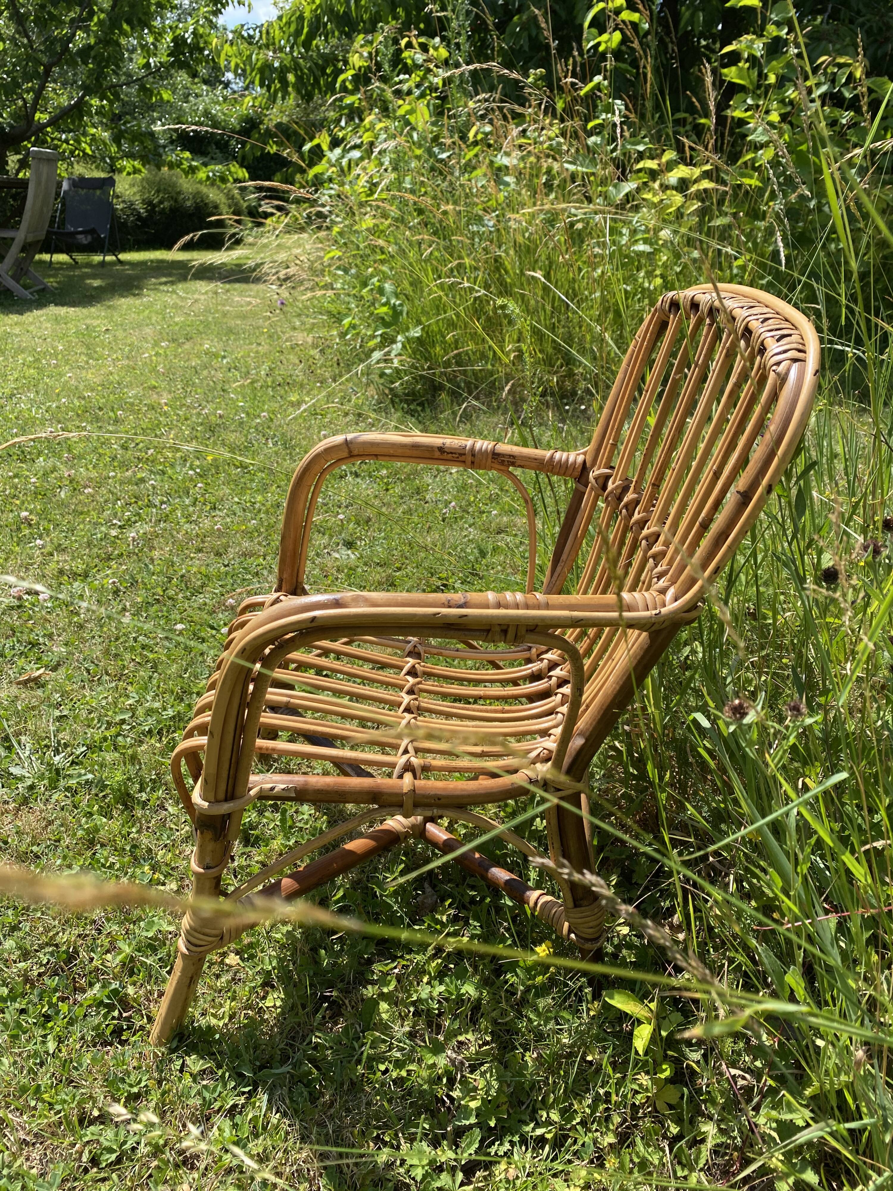 Fauteuil rotin enfant