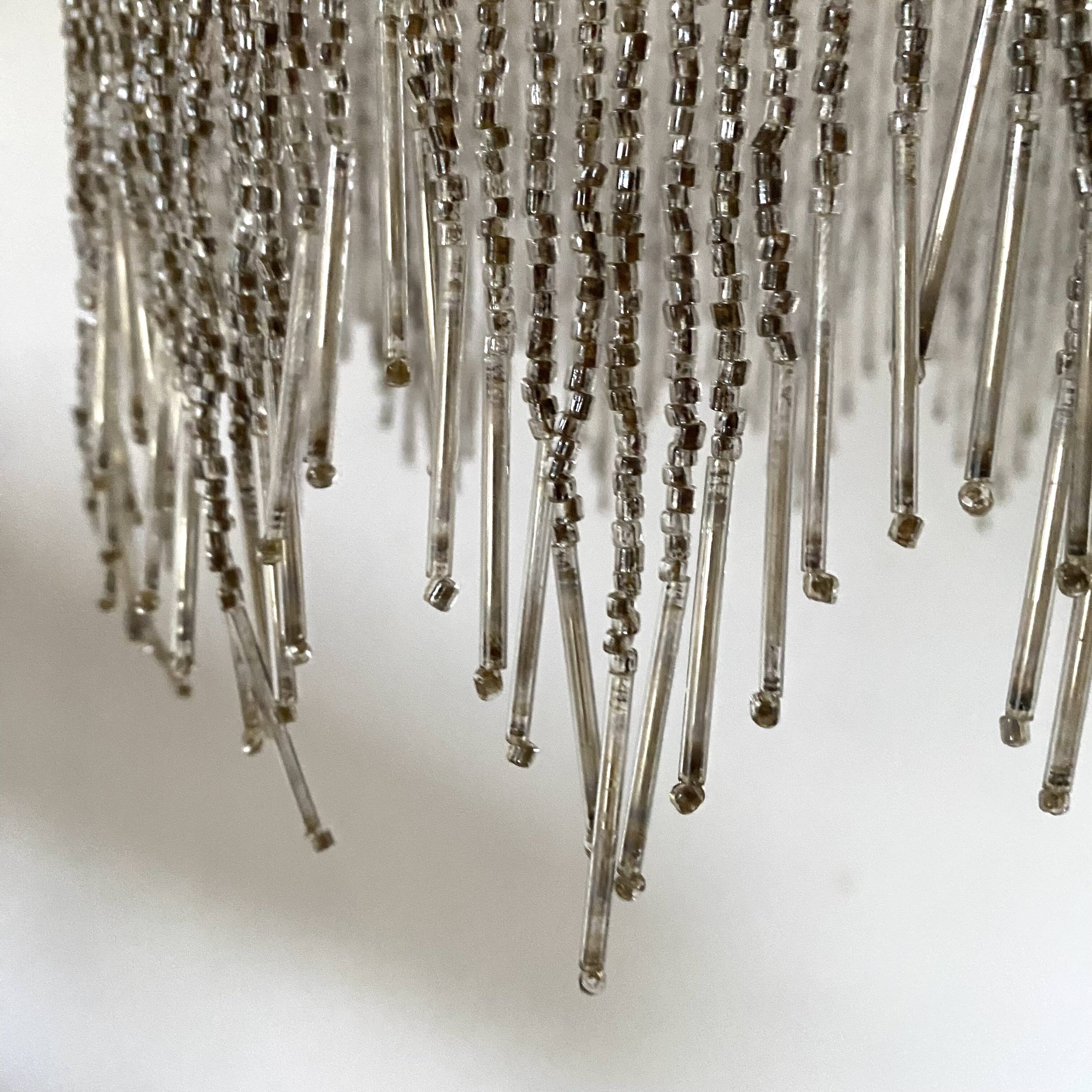 Suspension en verre dépoli et perles
