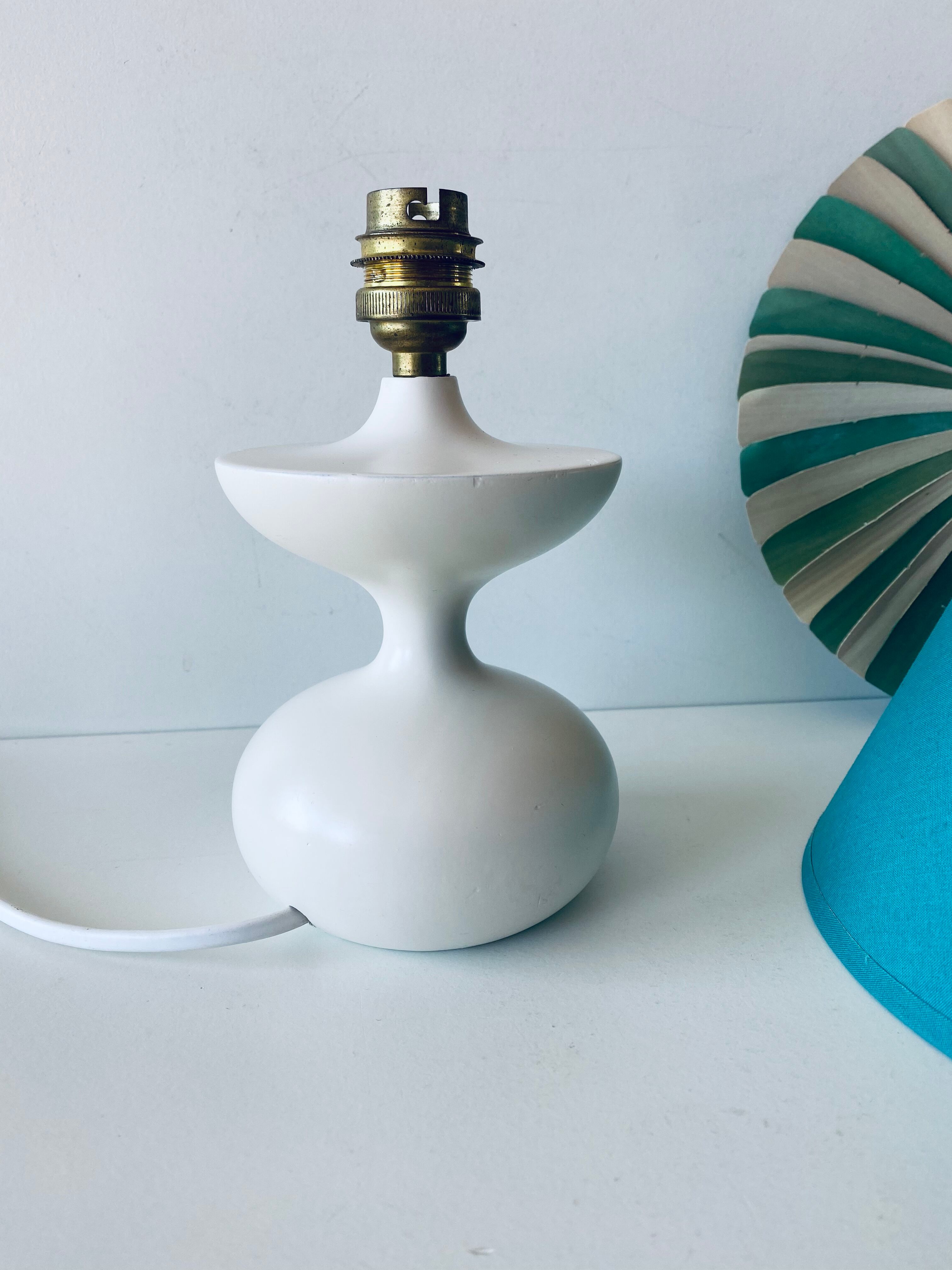 Vintage lamp shape diabolo
