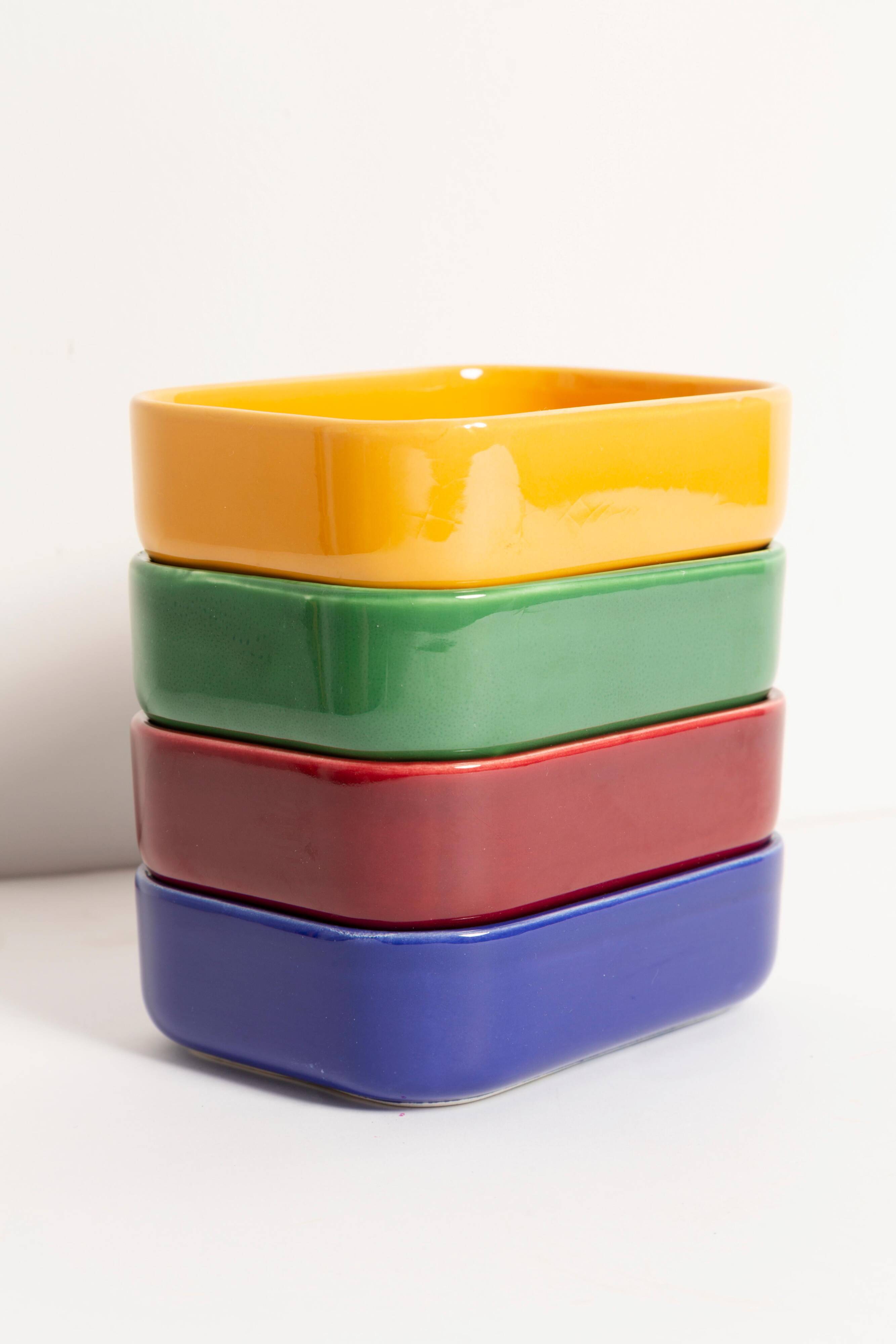 Set of four ceramic bowls from the mid-century, Italy, 1970s.