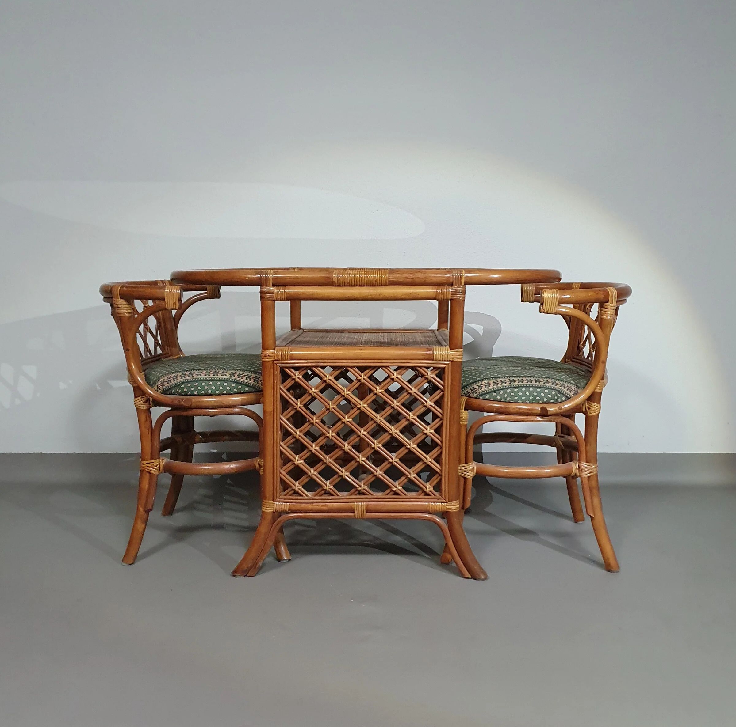 Rattan / bamboo balcony side table / chairs set 1970s