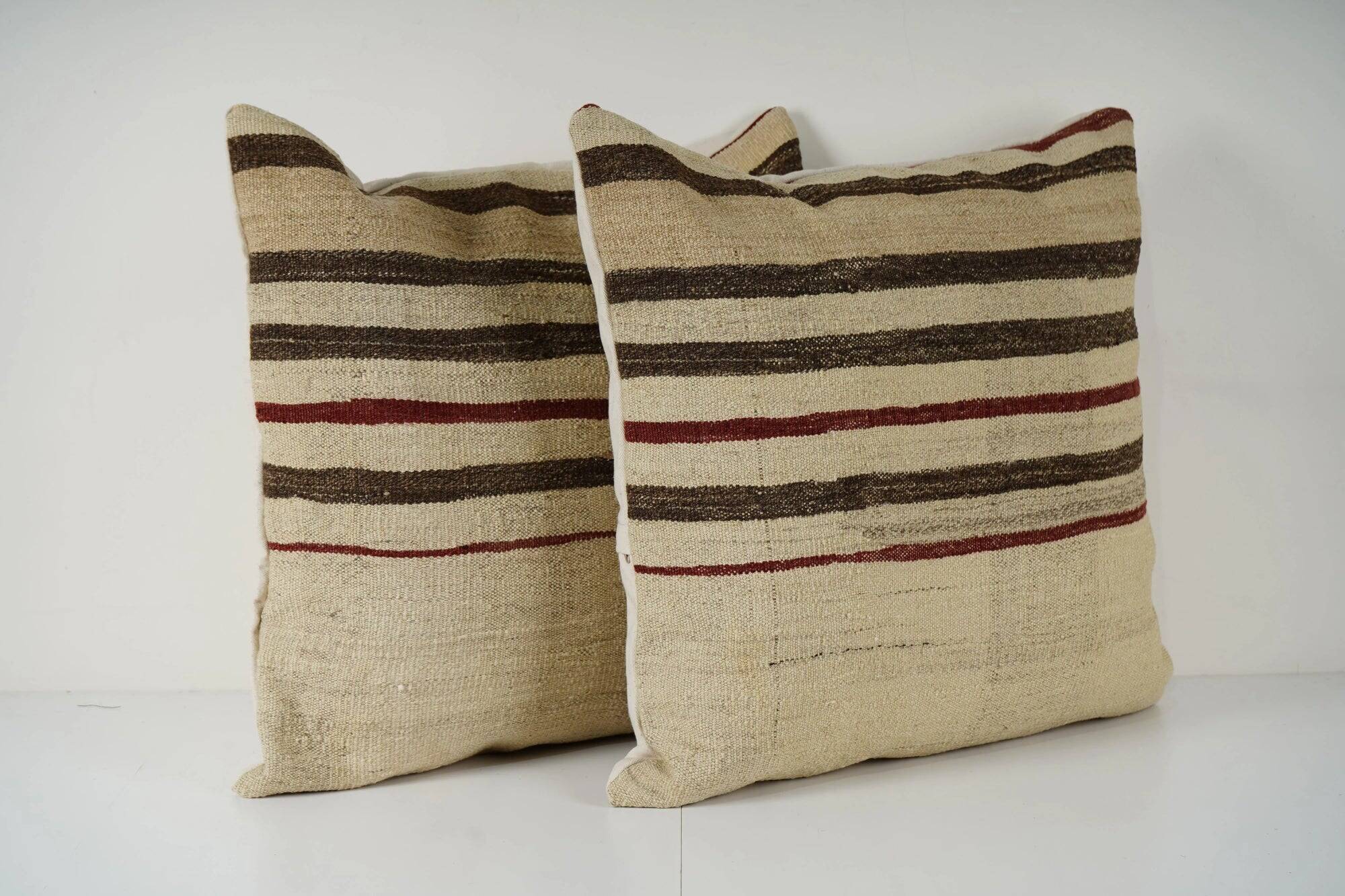 Set of 2 vintage kilim cushion covers 61x61 cm