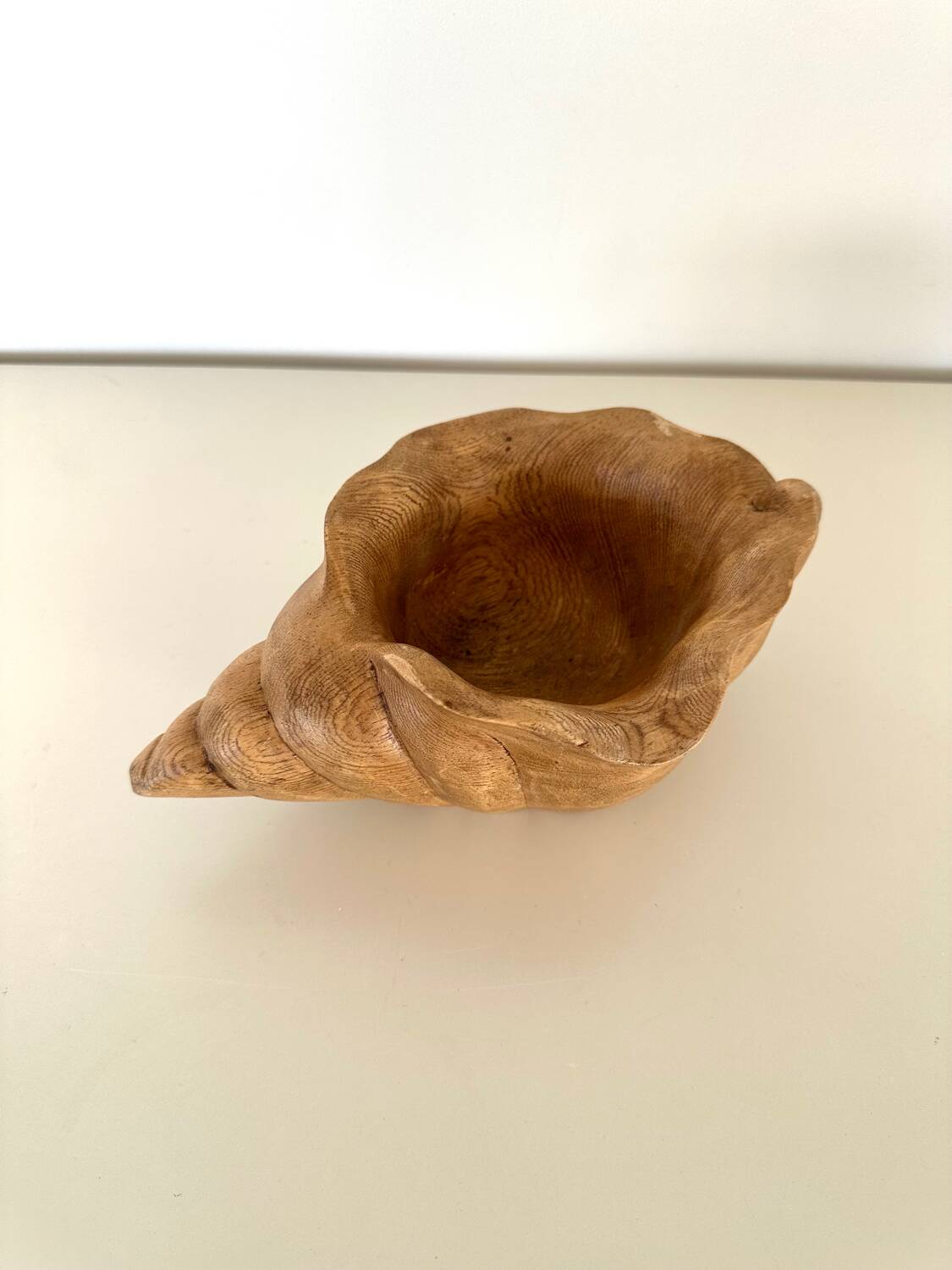 Coupelle en bois coquillage