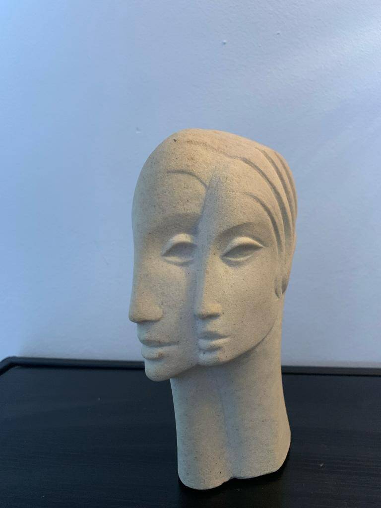 Face / bust sculpture