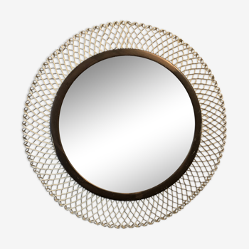 20th round mirror in white perforated metal 29x29cm