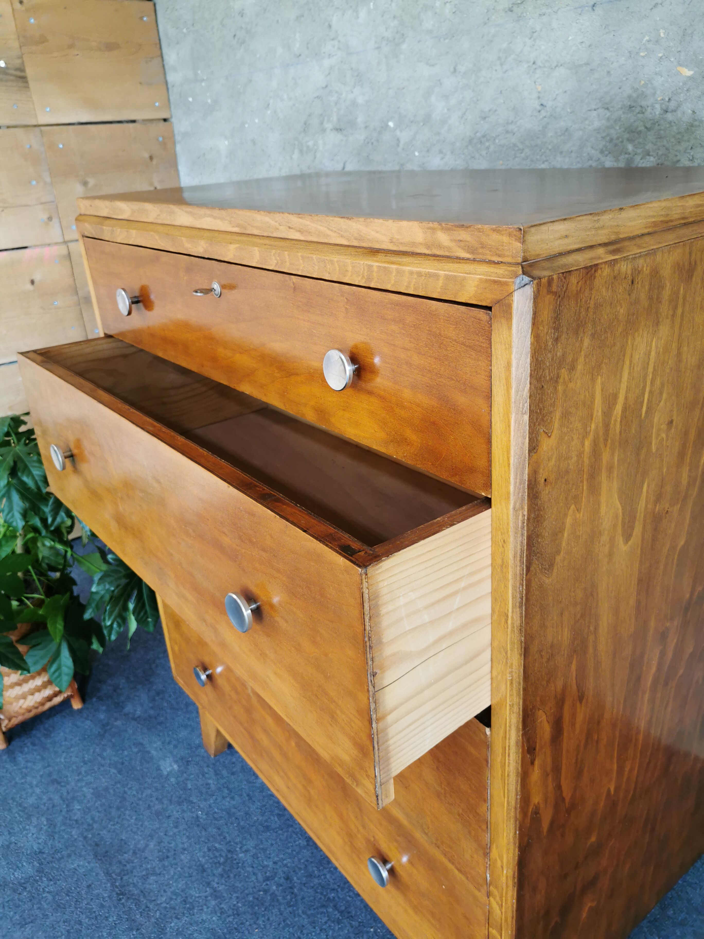 Commode haute