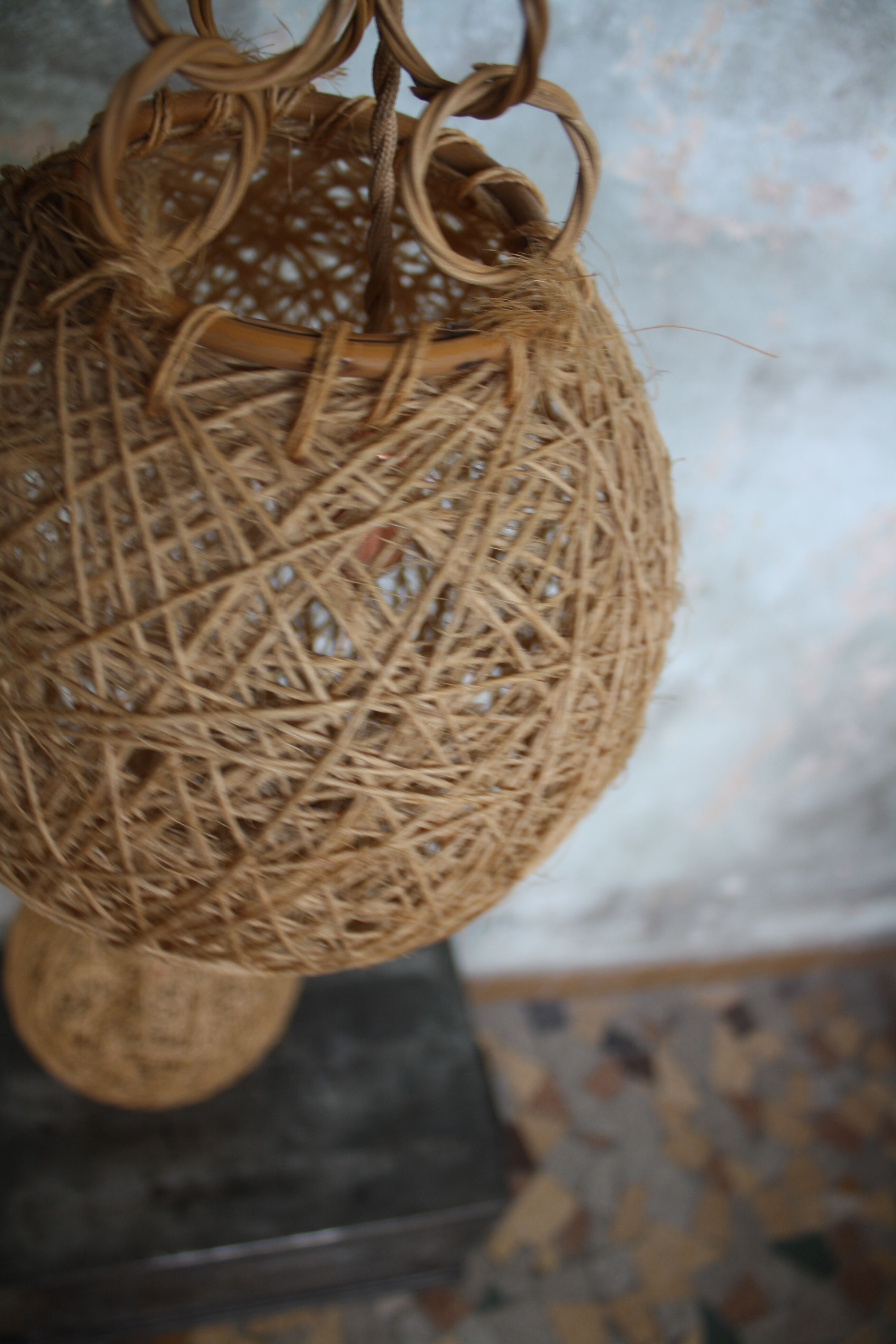 Set of 2 rattan and rope suspensions