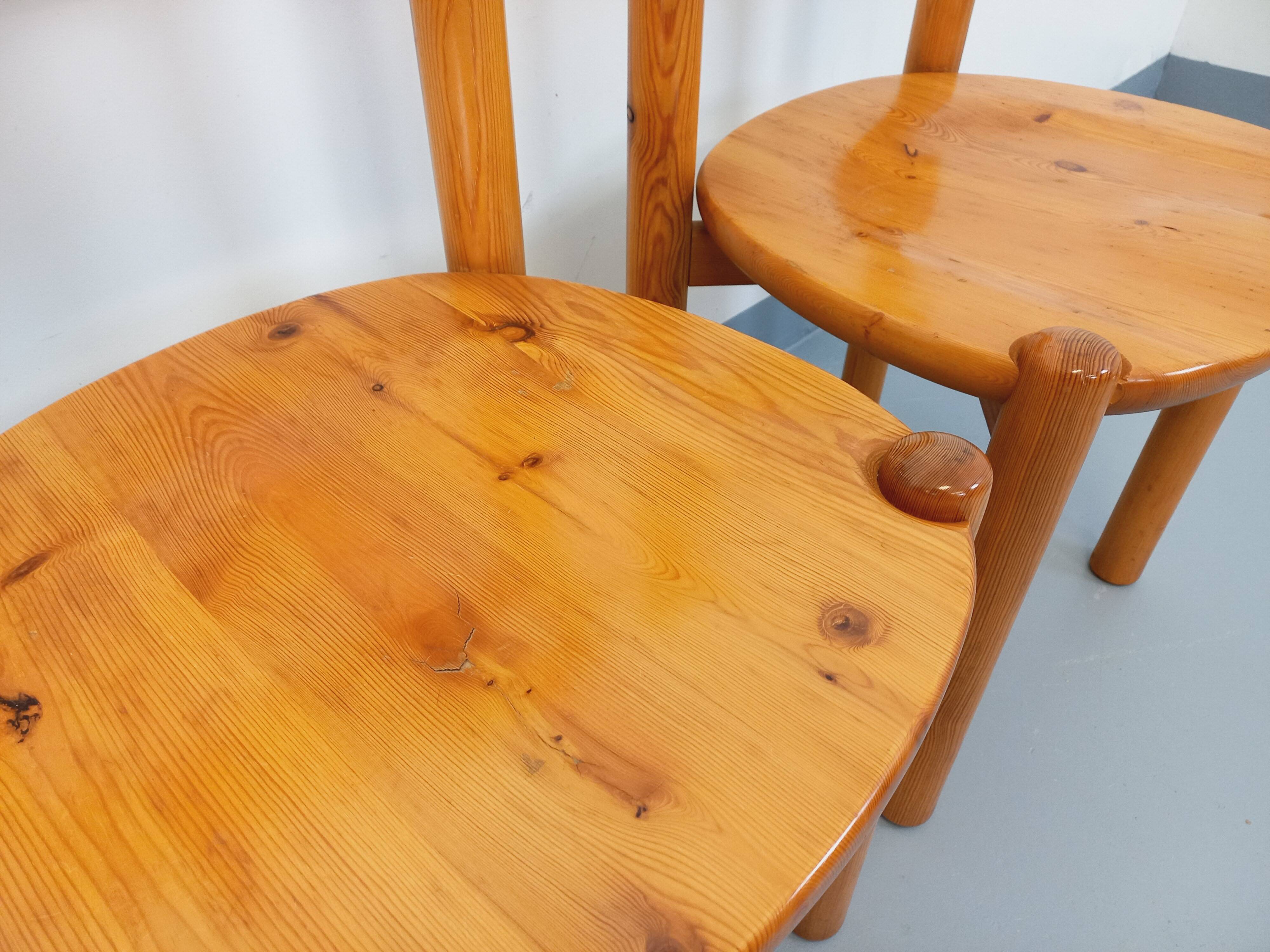 Set of 2 vintage Scandinavian chairs by Rainer Daumiller in pine from the 1960s.