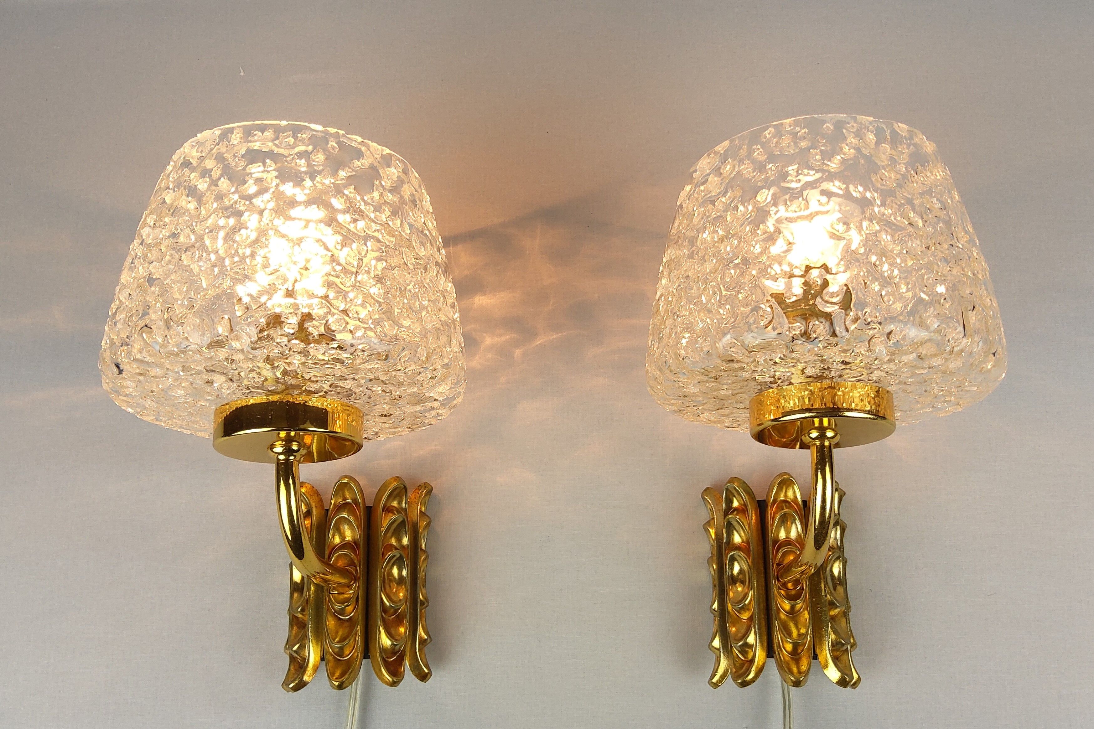 Vintage Murano and 1960 gold metal wall light