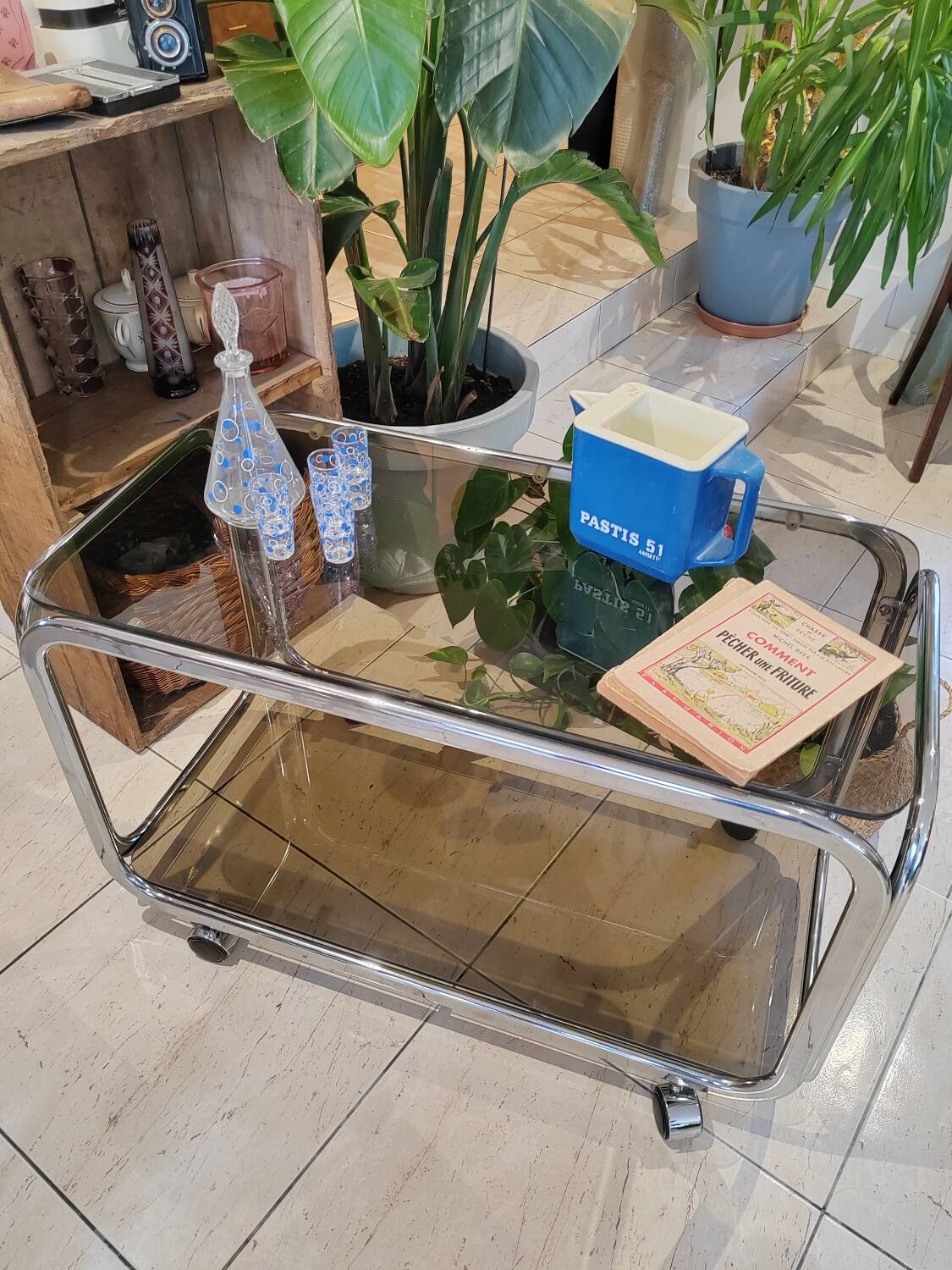Vintage serving trolley in smoked glass and chrome metal