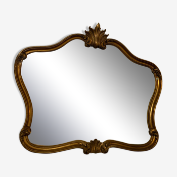 Wide baroque mirror with shell 69x80cm