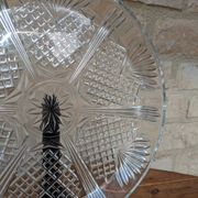 Relief molded glass plate serving dish with rim