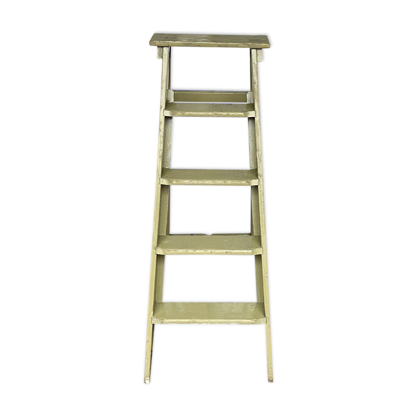 Ancient painter's stepladder