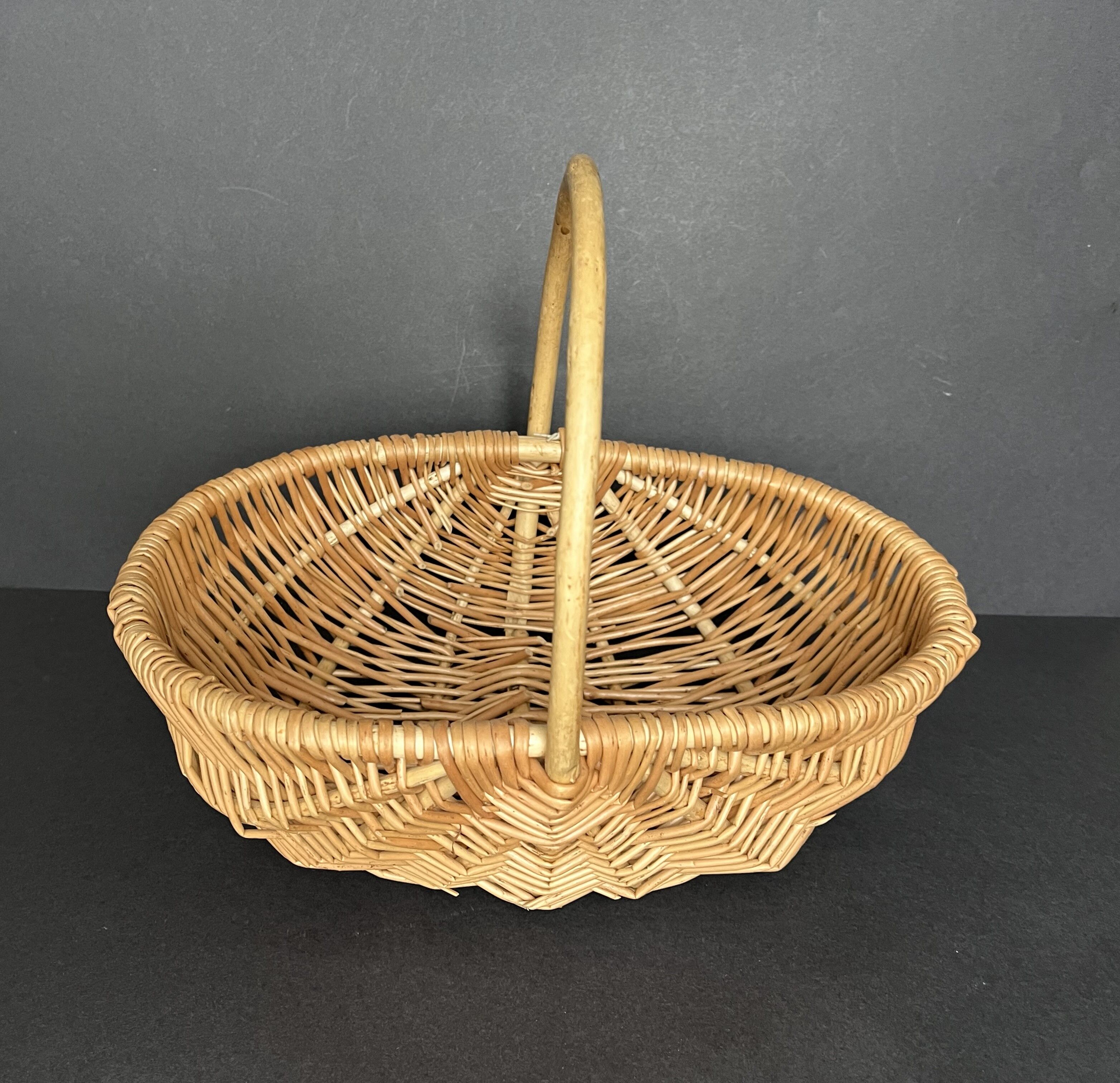 Wicker basket