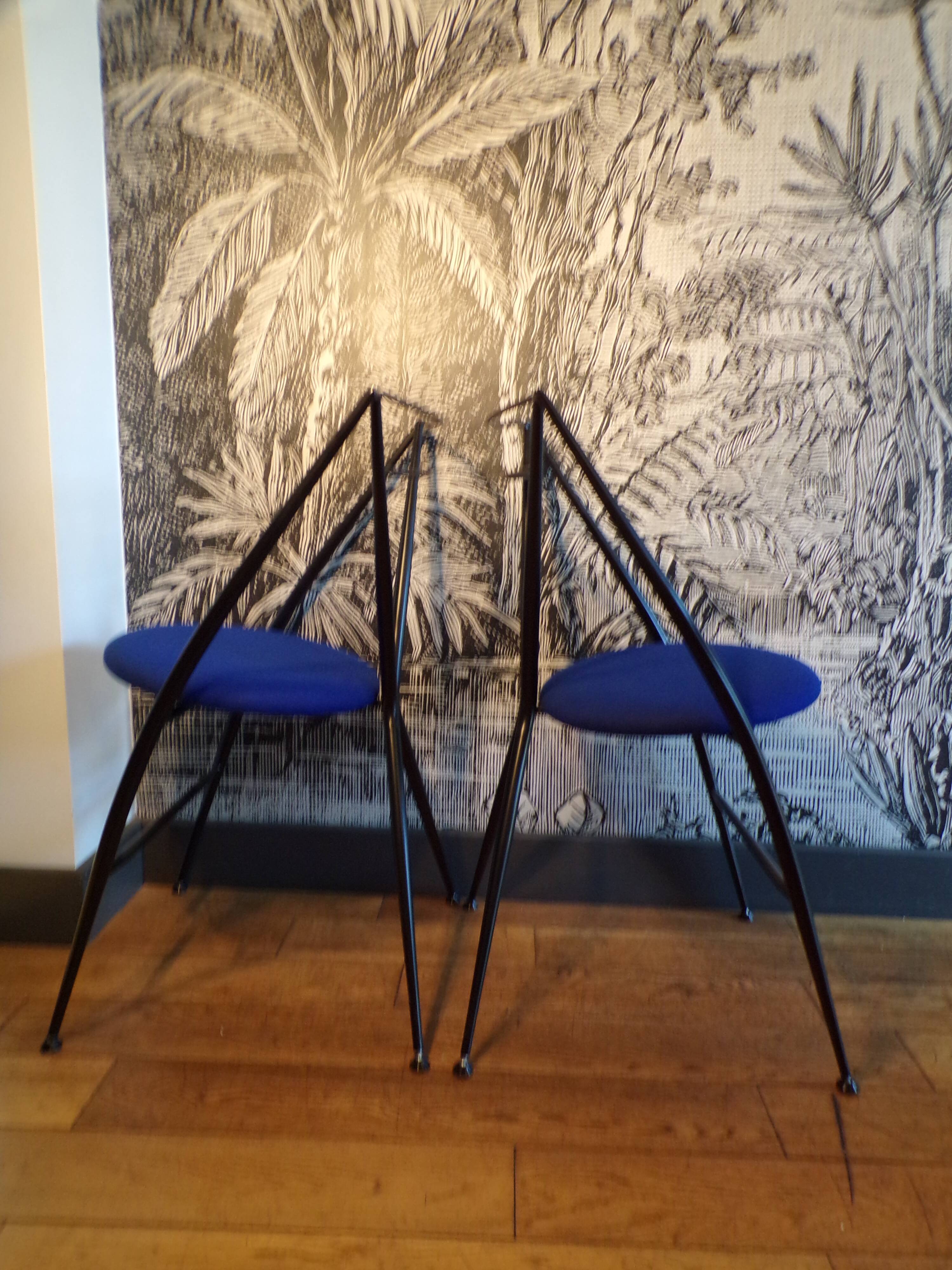 Set of 2 stools and Yamakado side table.