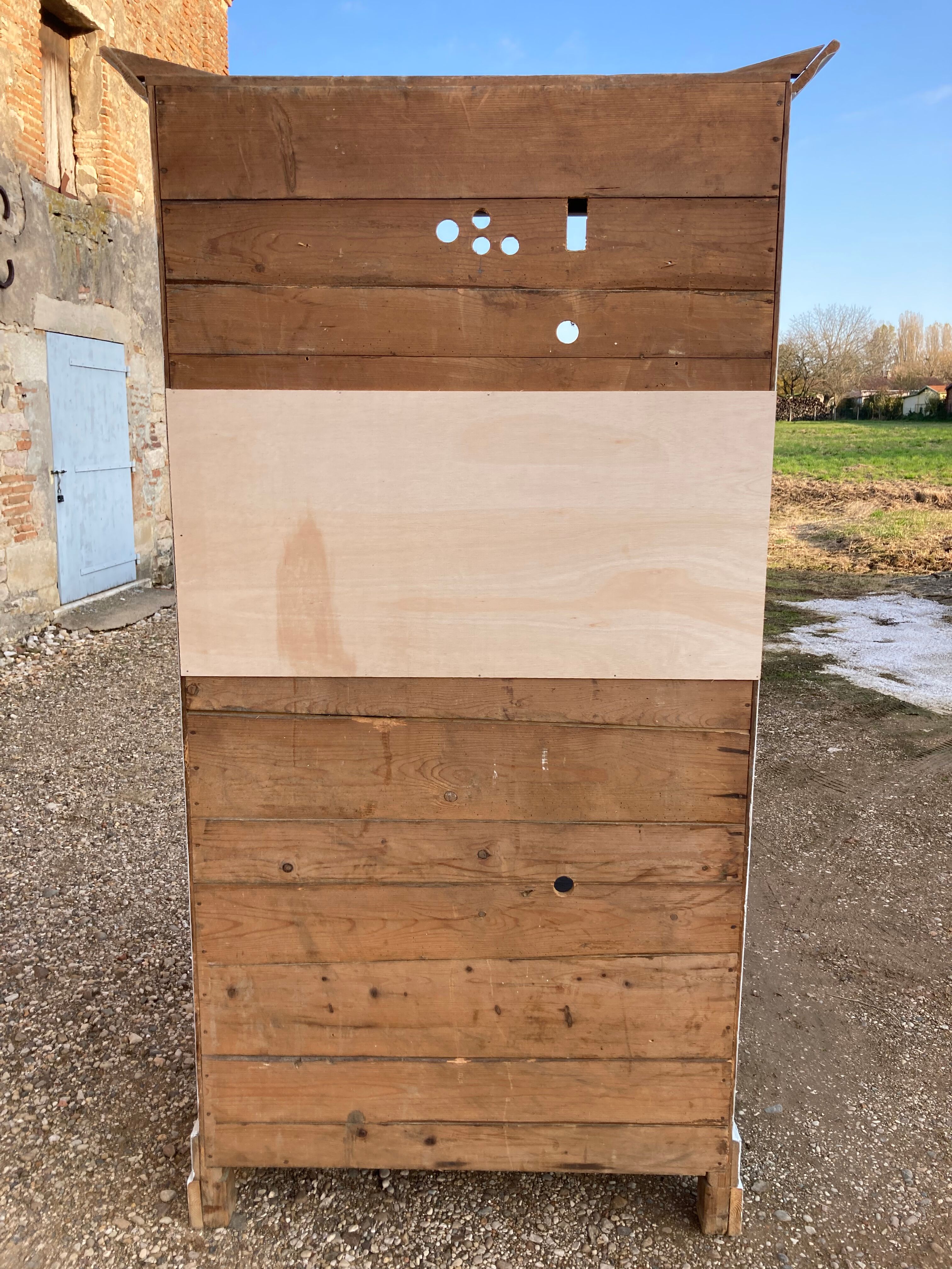 Parisian bonnetière