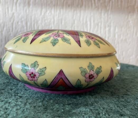 Bonbonnière Art Déco 1920- 1930 Porcelaine de Limoges peinte à la main