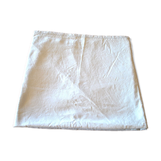 Nappe vintage en métis damassé et orné d'une dentelle centrale 145x170 *Z*