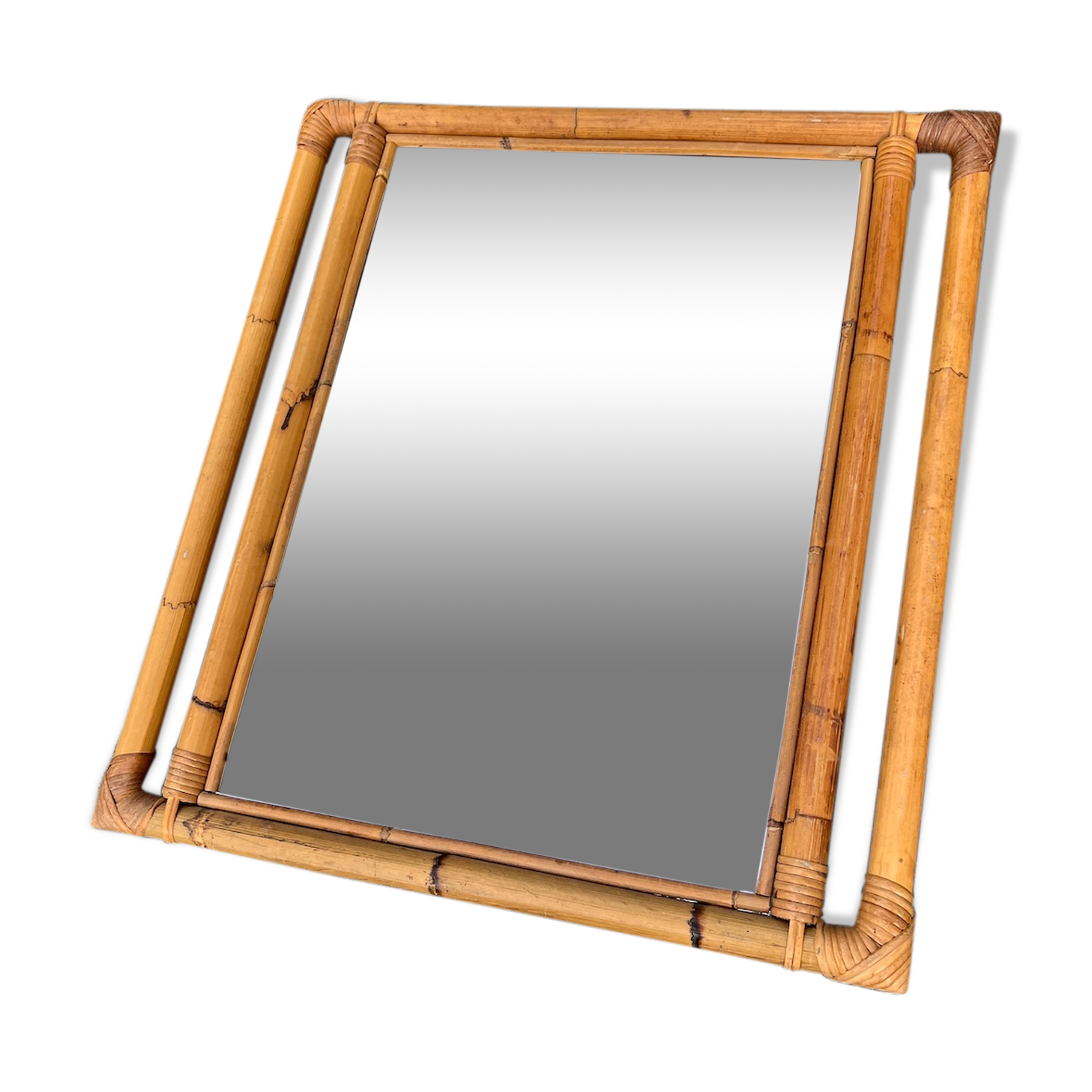 Vintage mirror in bamboo and rattan 65 x 59cm