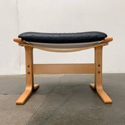 Siesta lounge chair set in Norwegian leather with ottoman by Ingmar Relling for Ekornes